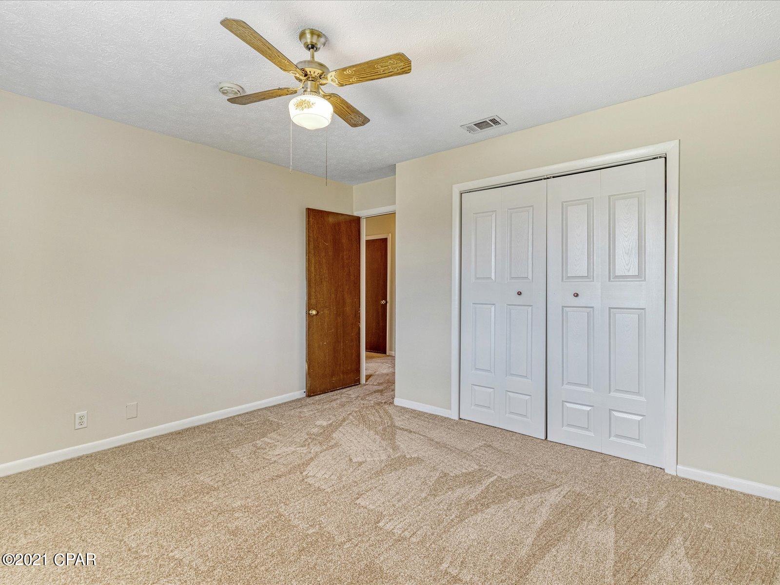 Venetian Villa 1st Add Replat - Residential
