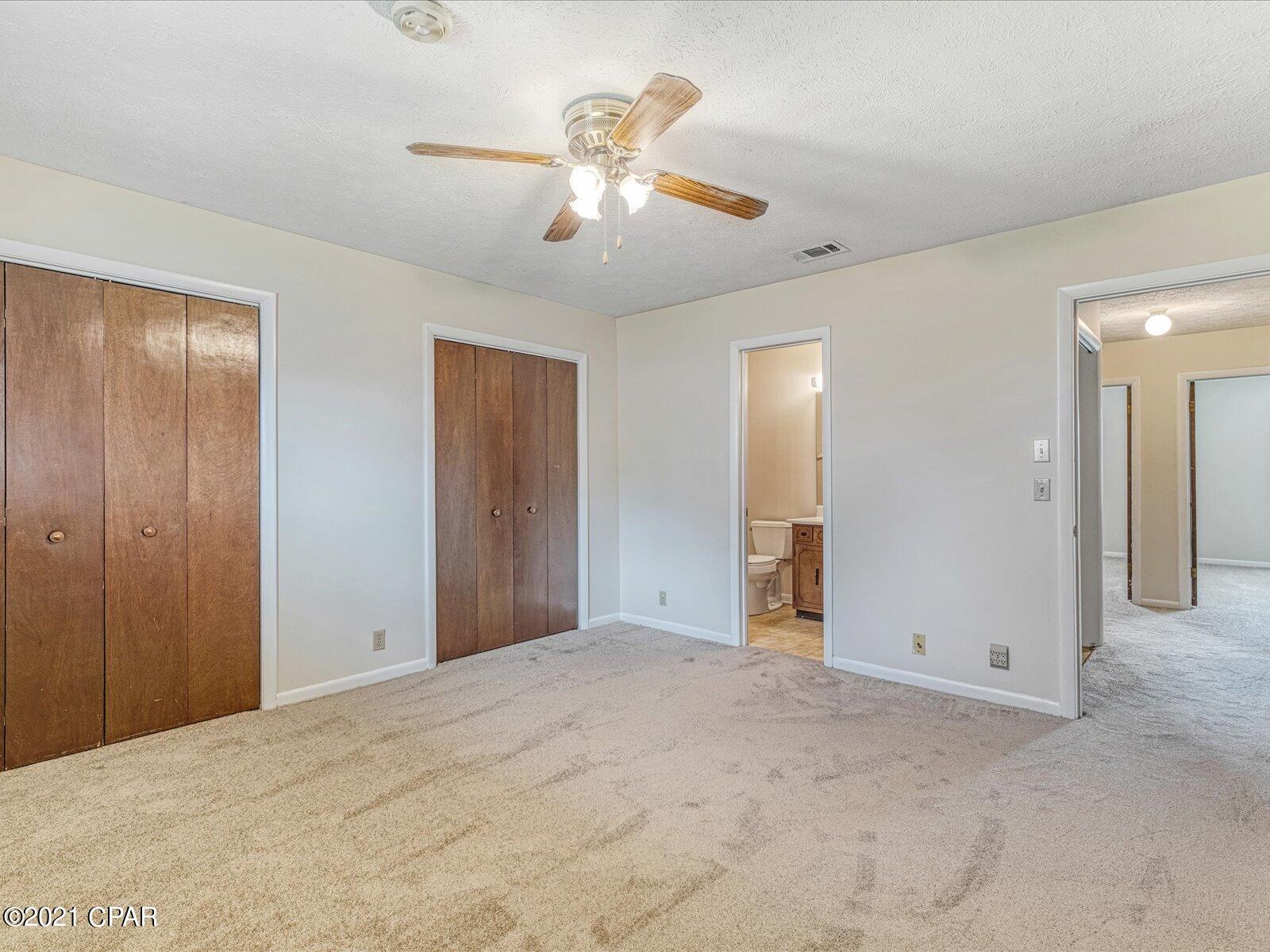 Venetian Villa 1st Add Replat - Residential
