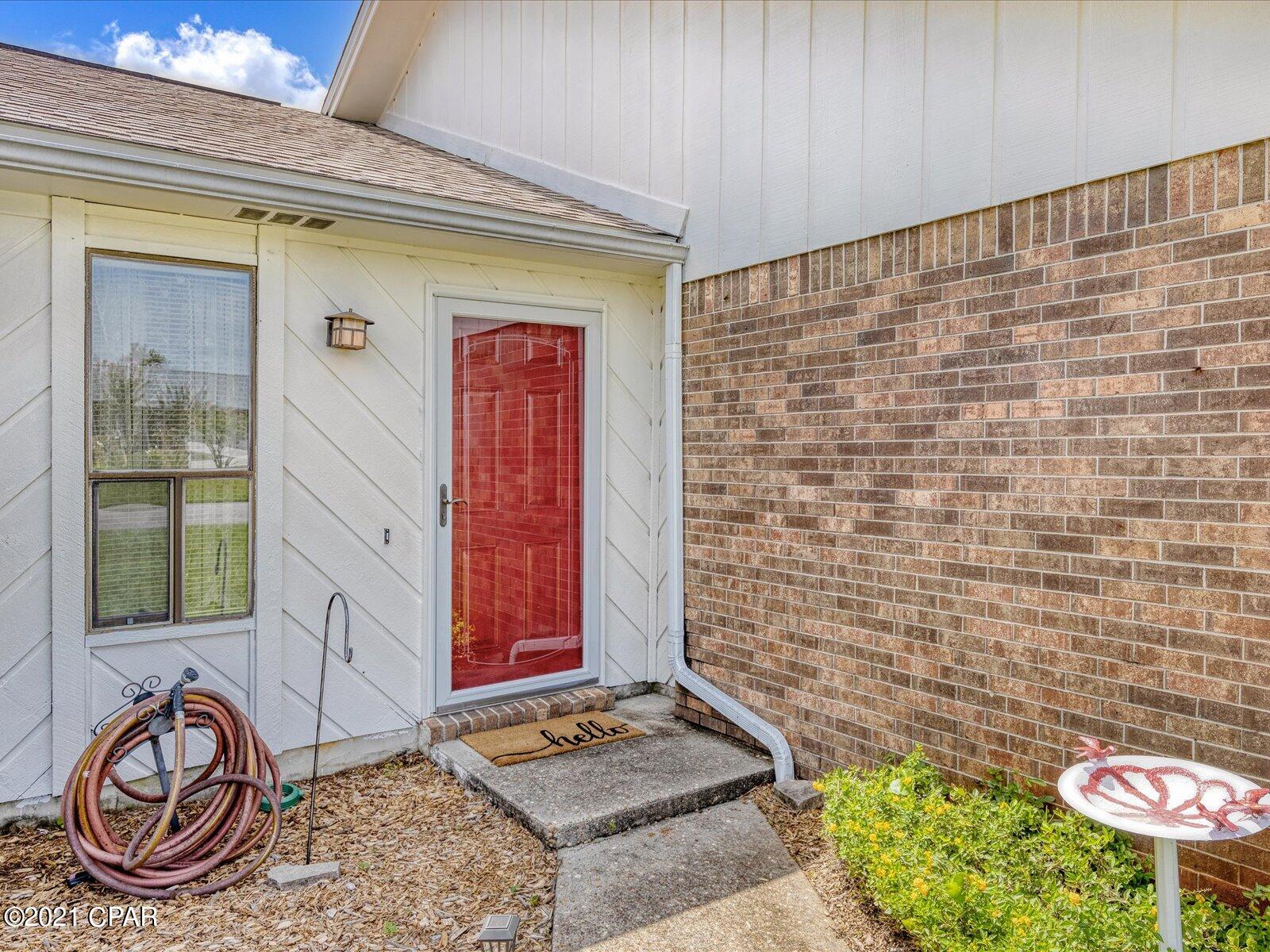 Venetian Villa 1st Add Replat - Residential