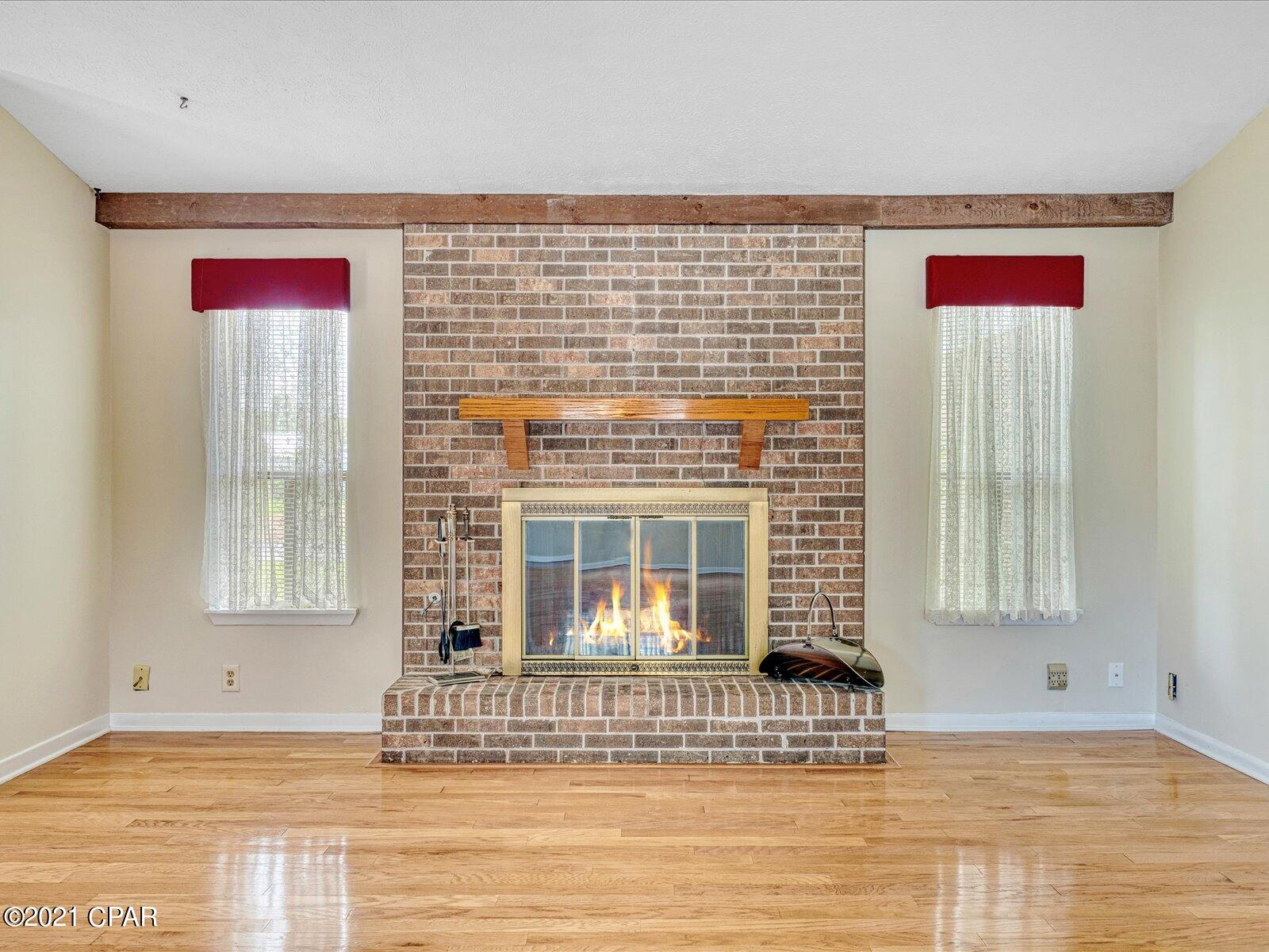 Venetian Villa 1st Add Replat - Residential
