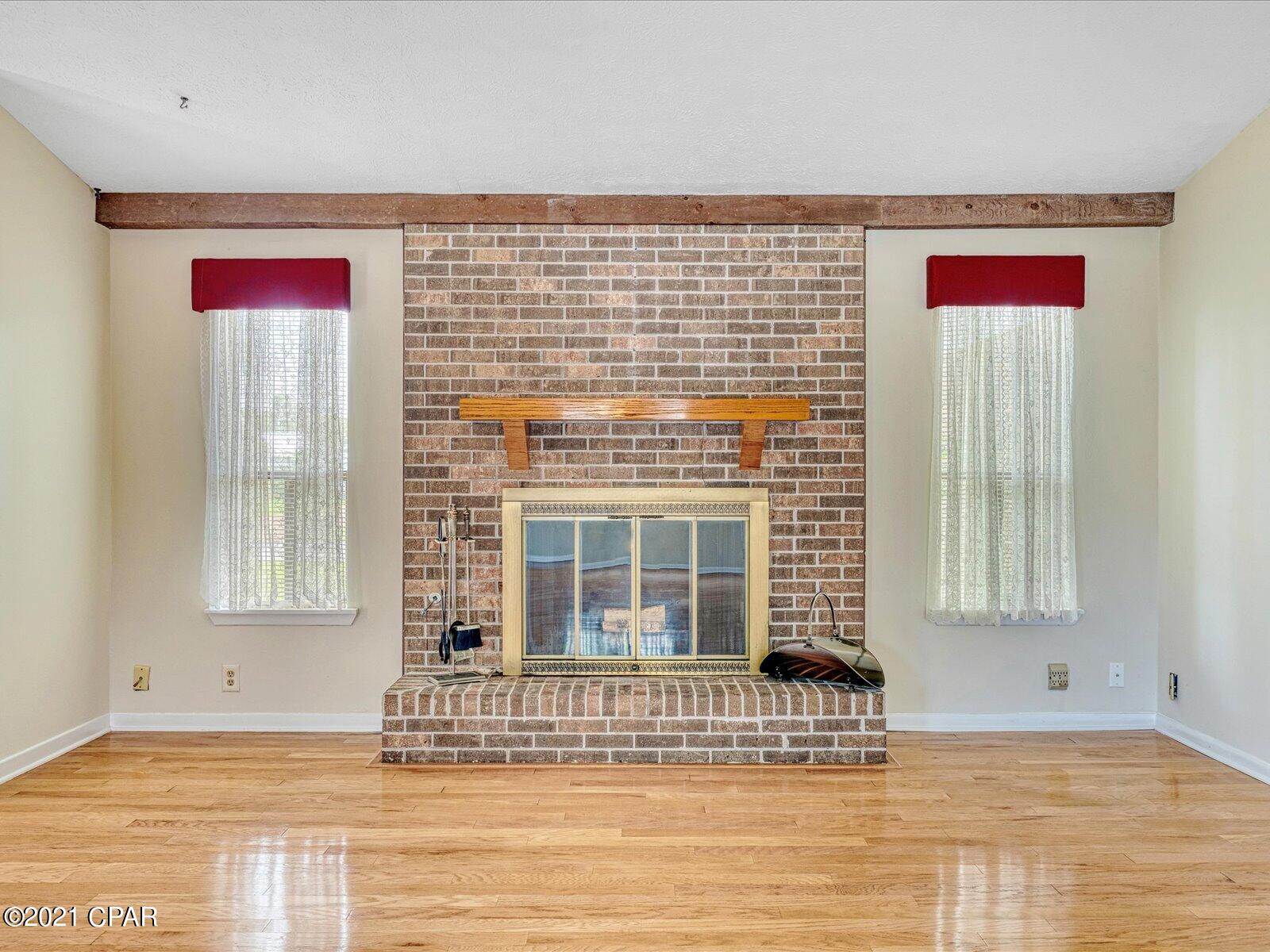 Venetian Villa 1st Add Replat - Residential