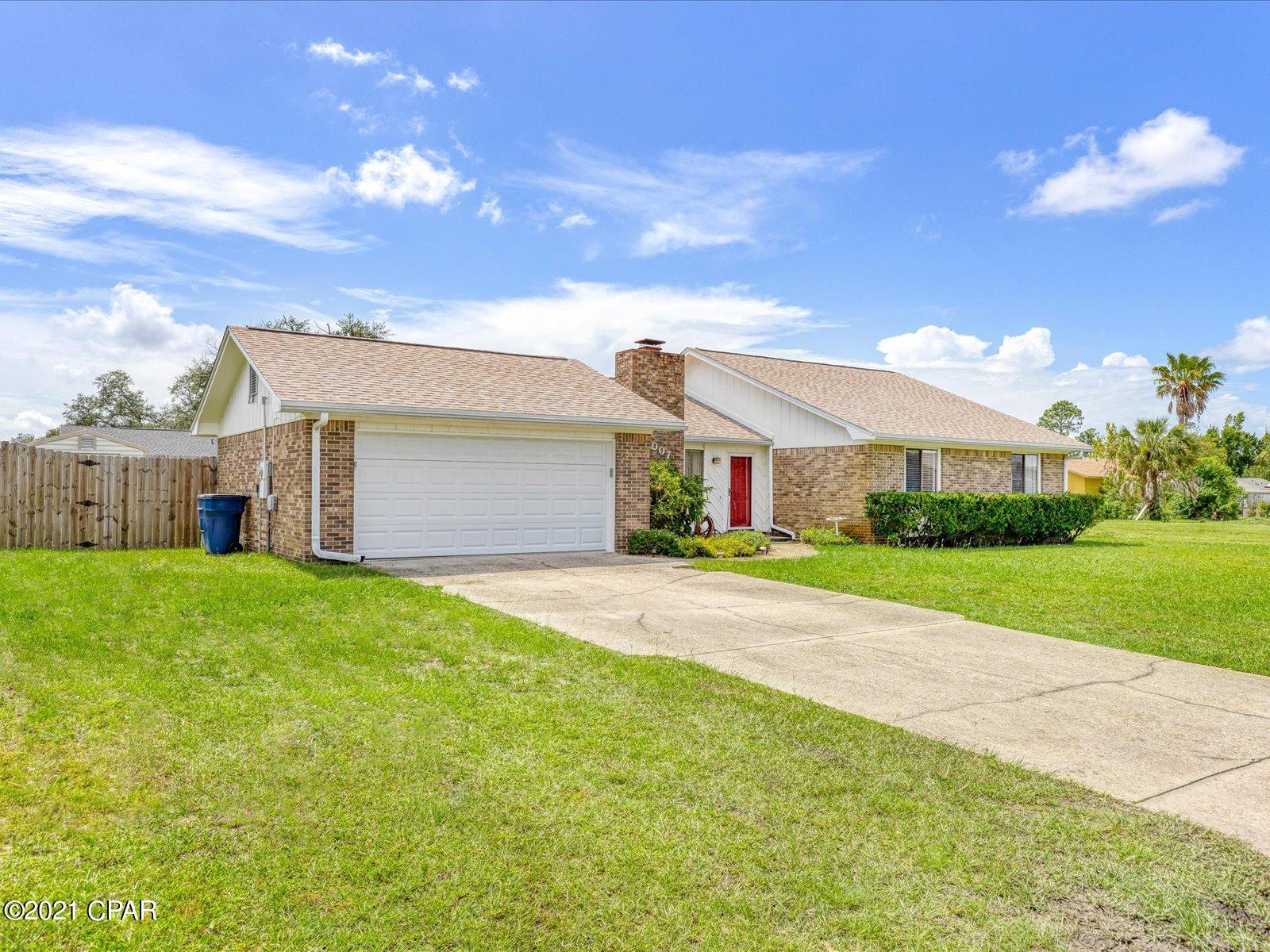 Venetian Villa 1st Add Replat - Residential