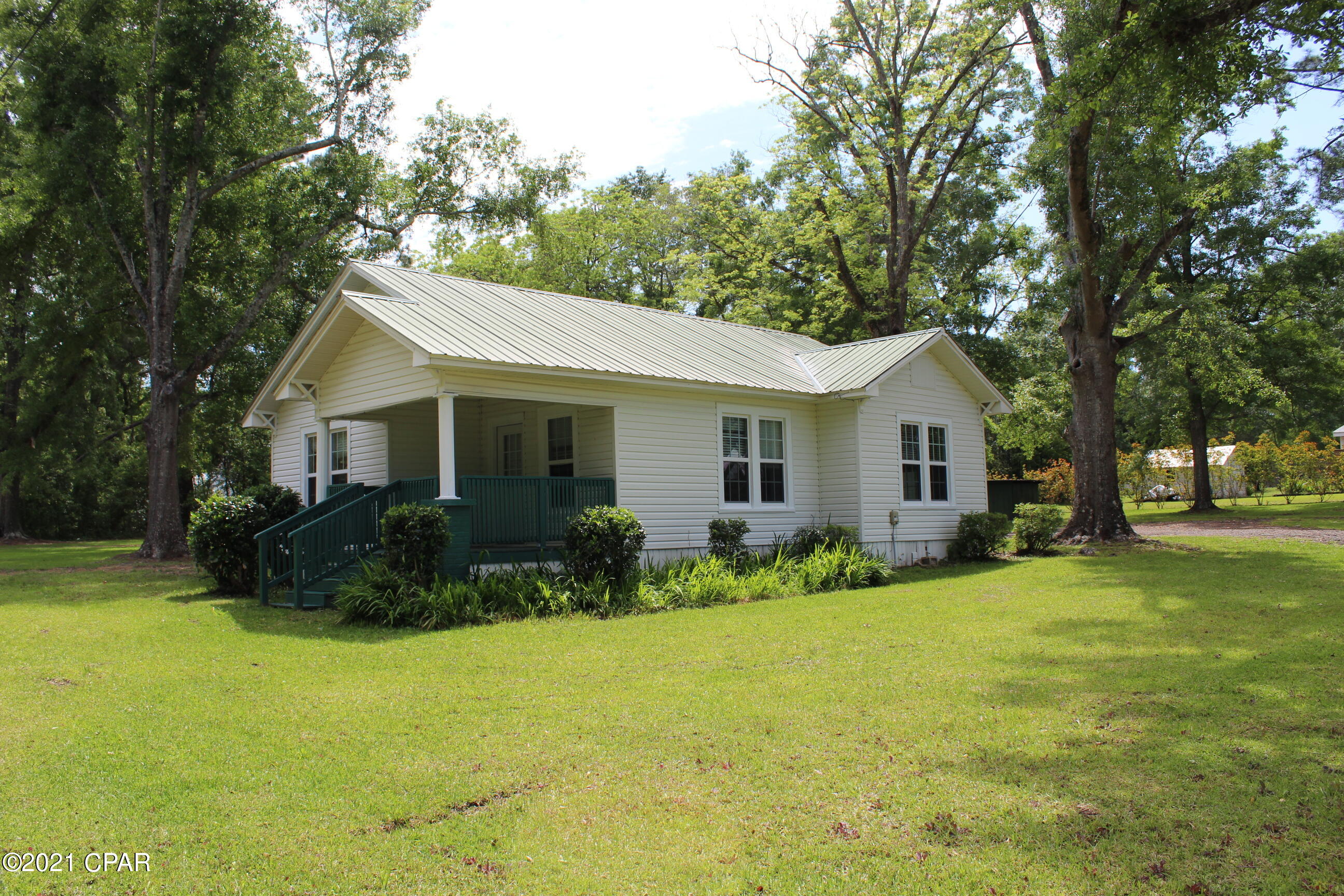 Bonifay - Residential