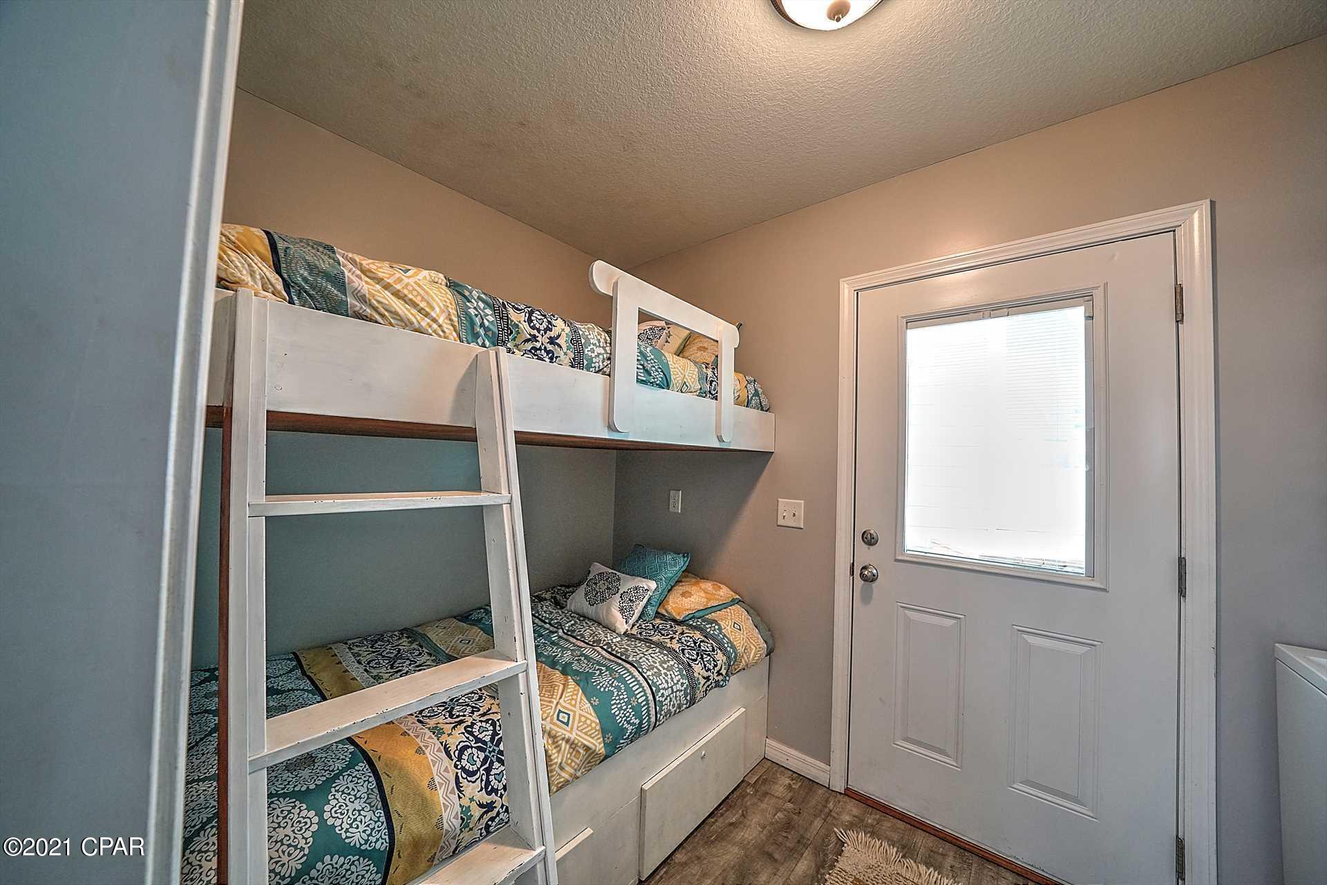 Venture Out Travel Trail - Residential