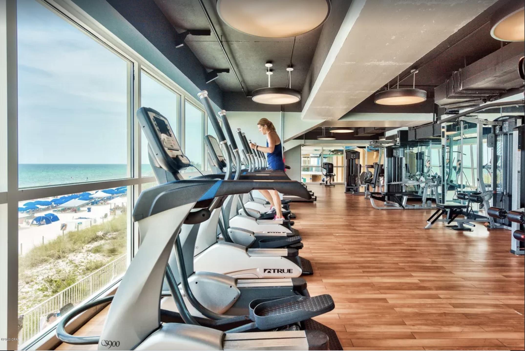 Splash Condo - Residential