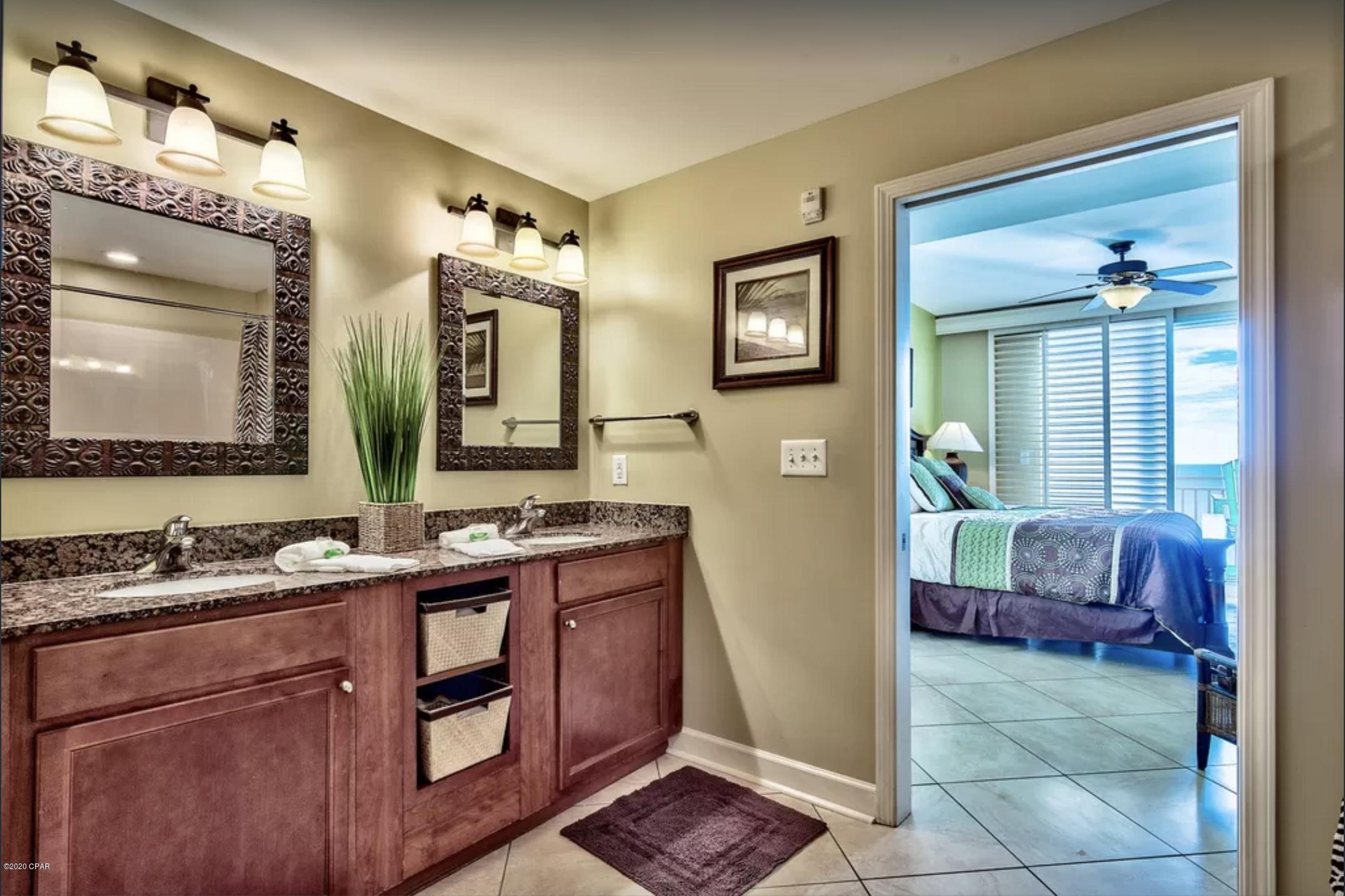 Splash Condo - Residential