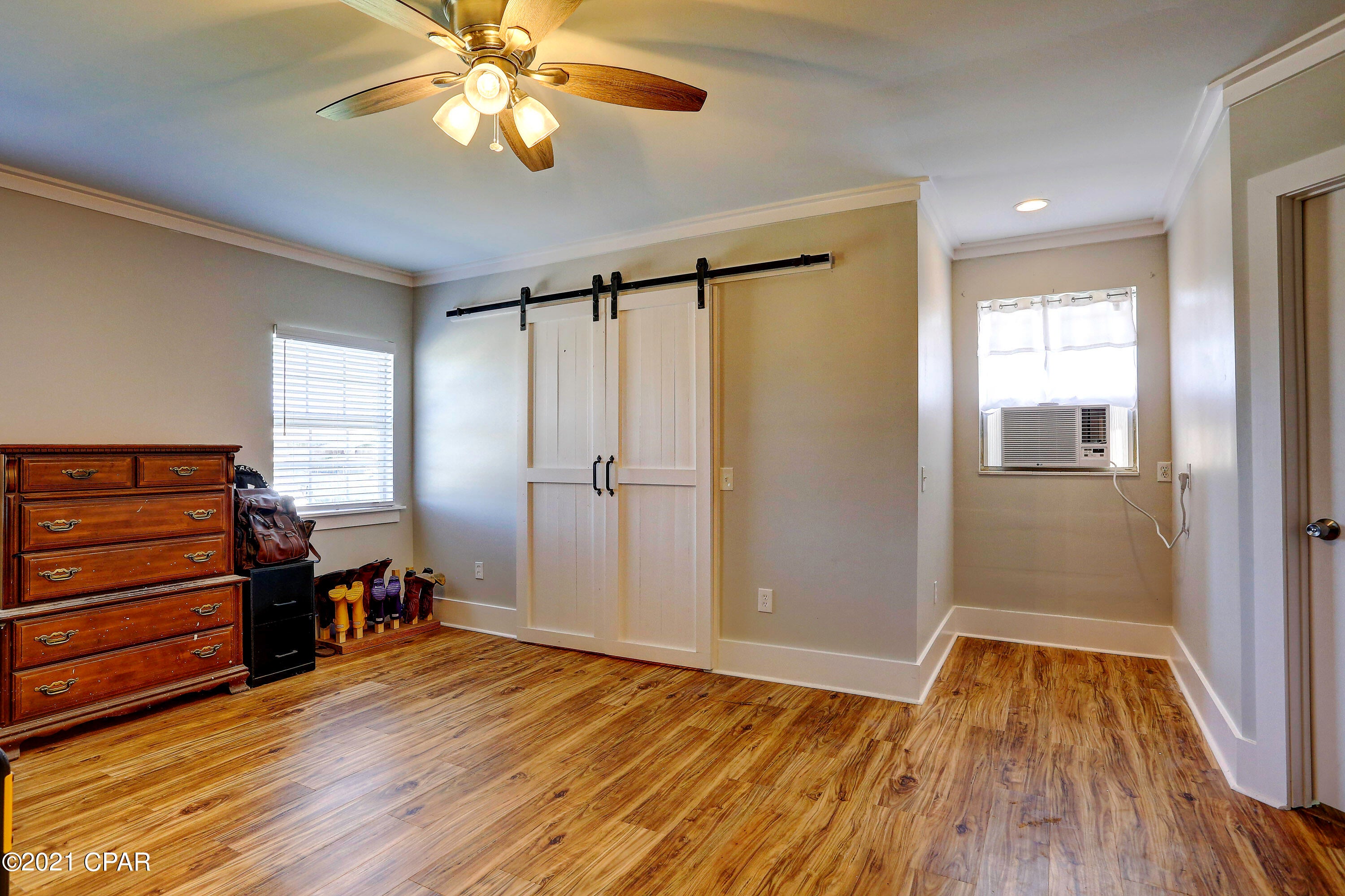 Meadowbrook Estates - Residential