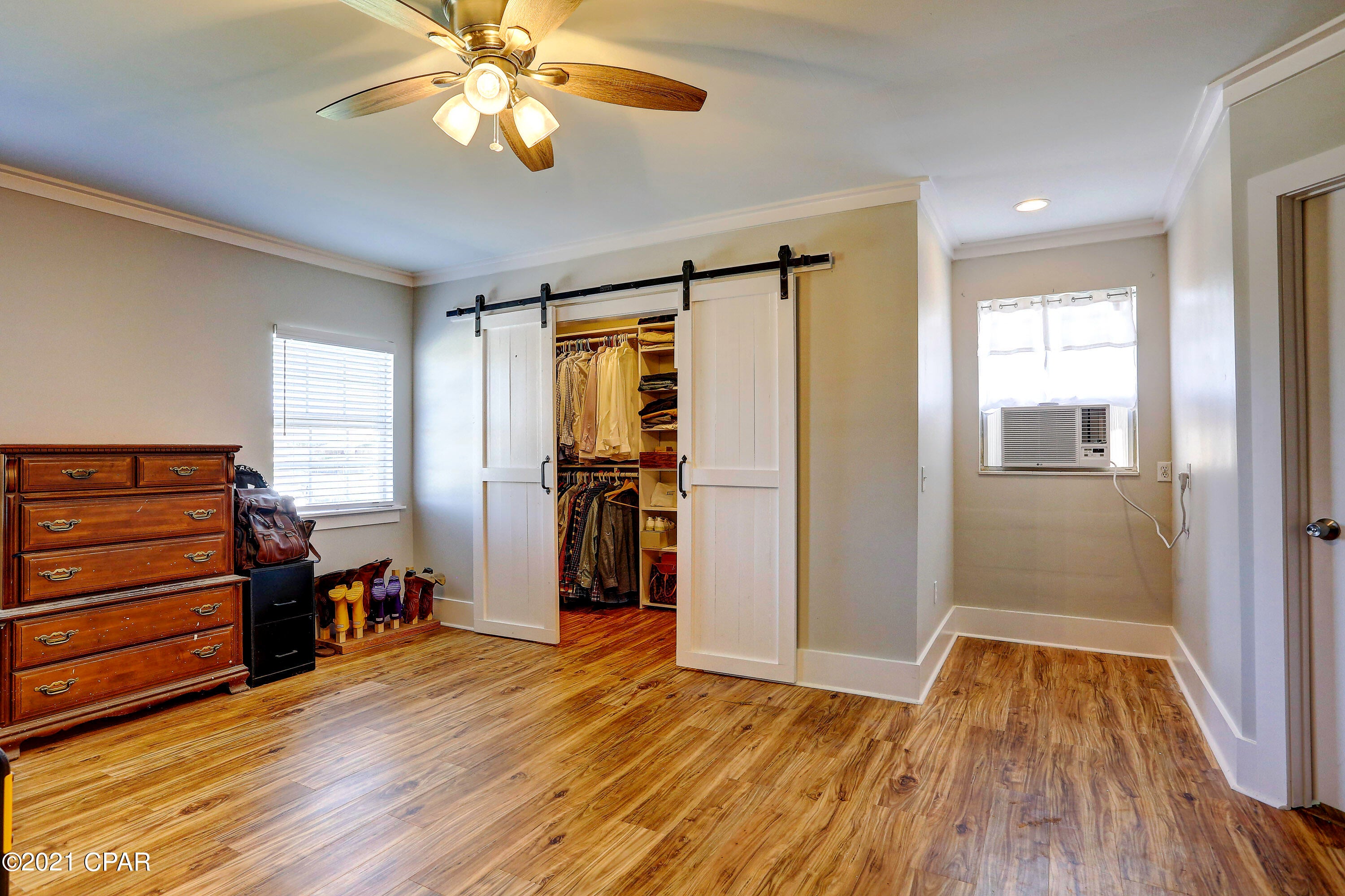 Meadowbrook Estates - Residential