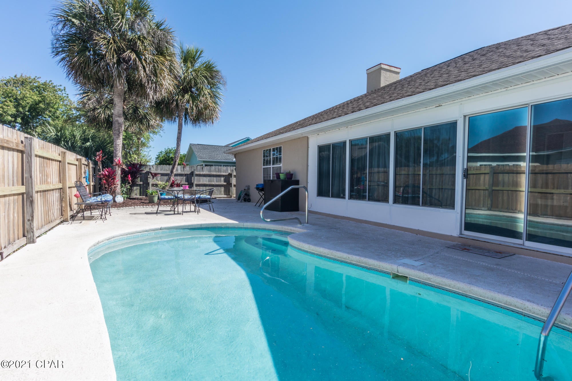 Seaclusion Beach - Residential