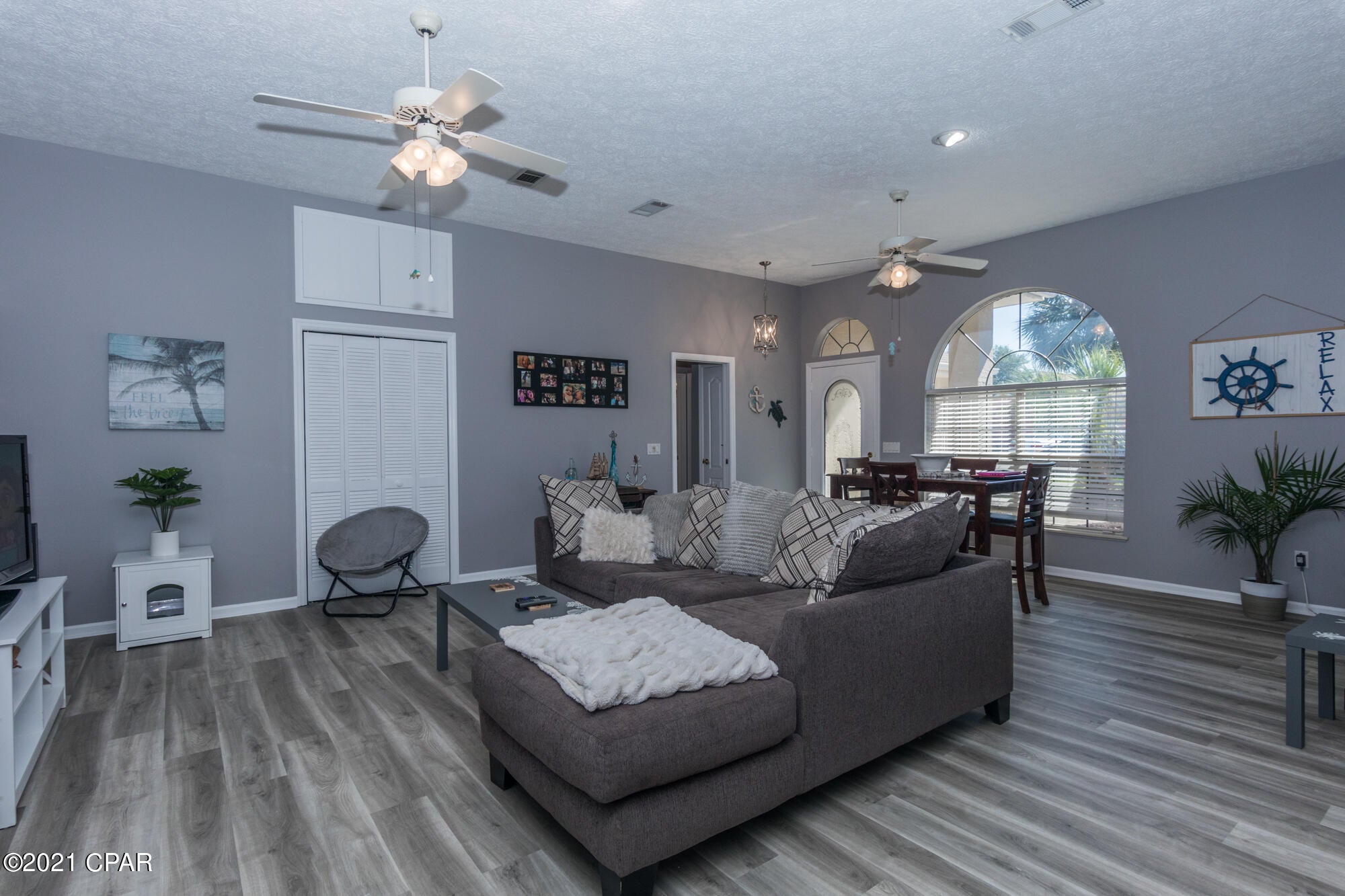 Seaclusion Beach - Residential