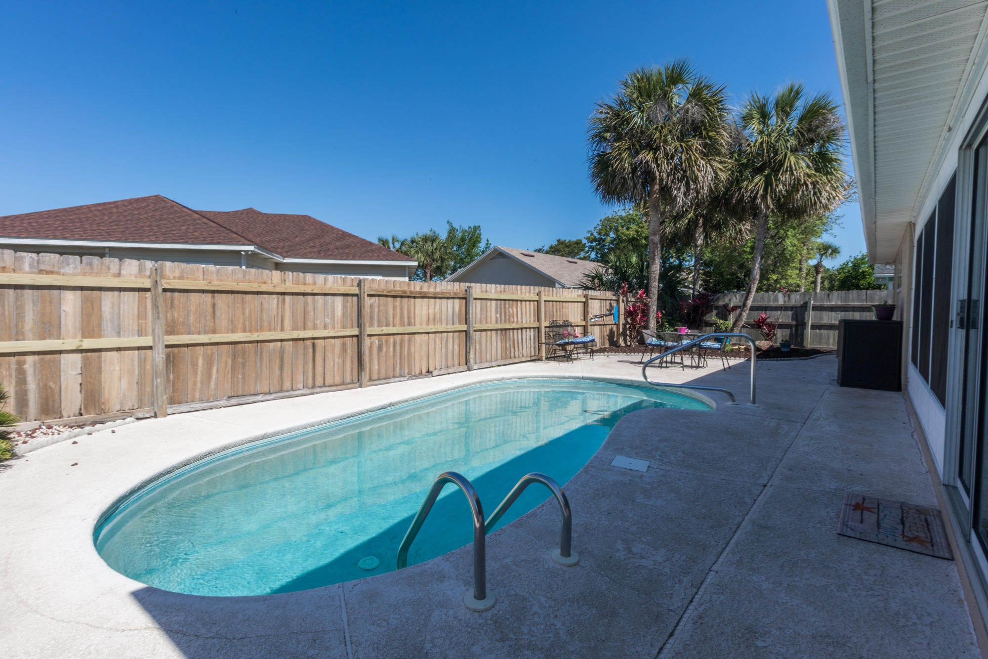 Seaclusion Beach - Residential