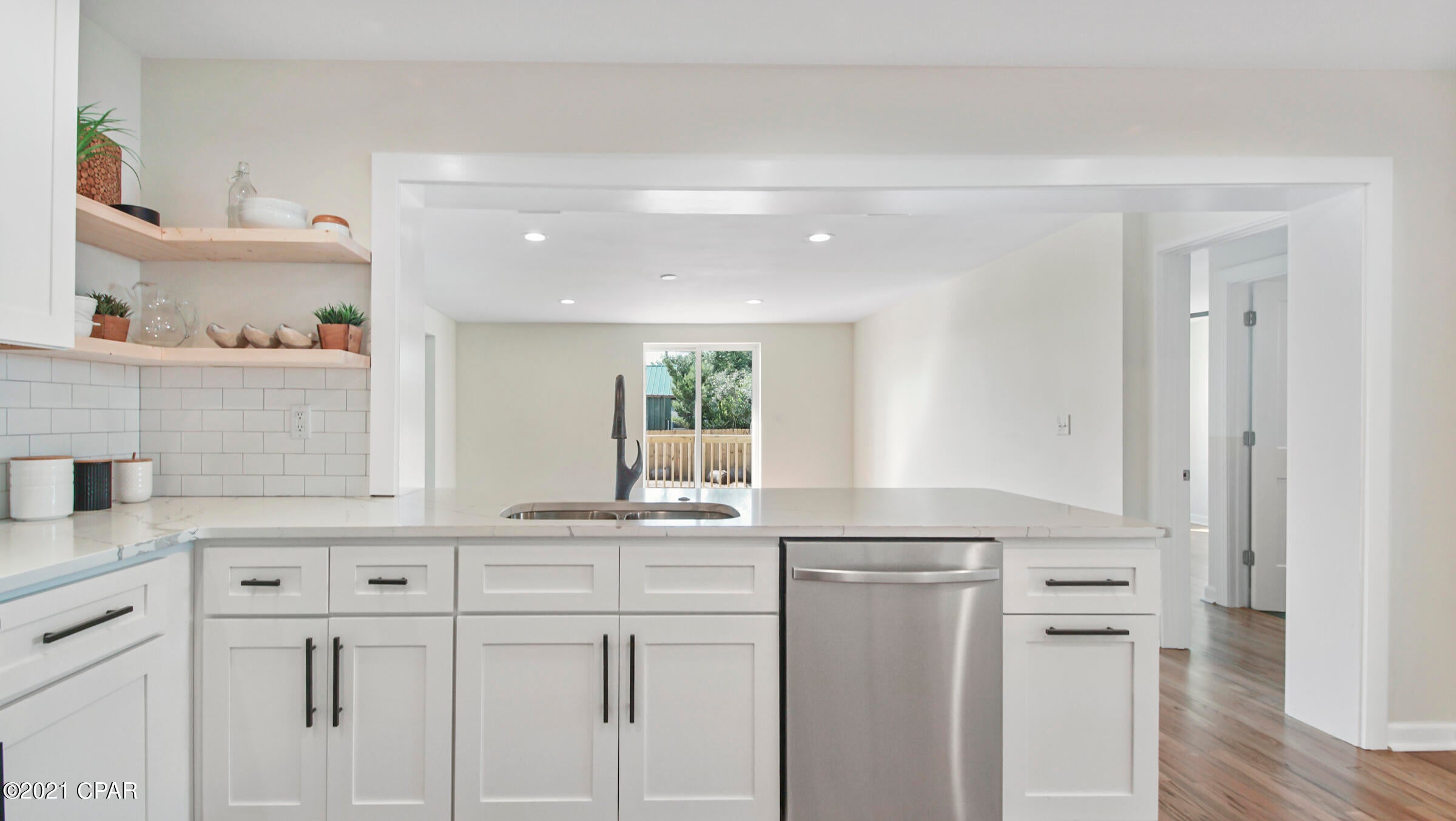 Cove Terrace 2nd Add - Residential