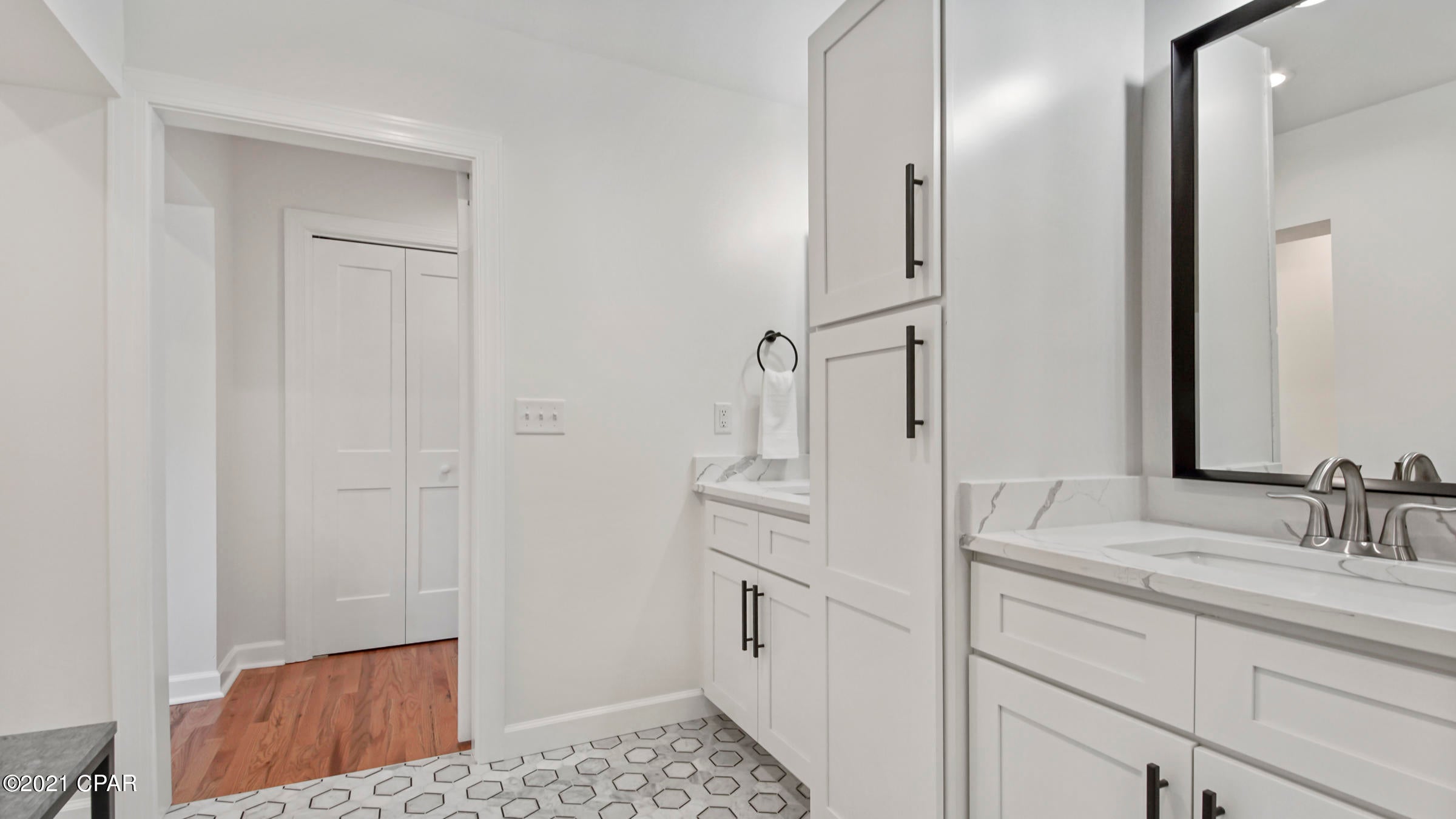 Cove Terrace 2nd Add - Residential