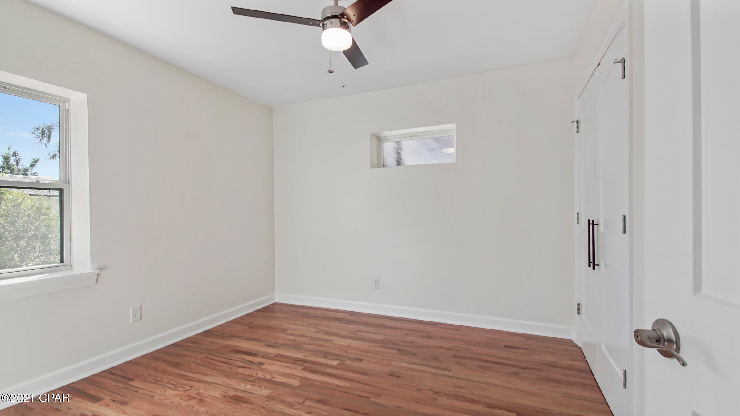 Cove Terrace 2nd Add - Residential