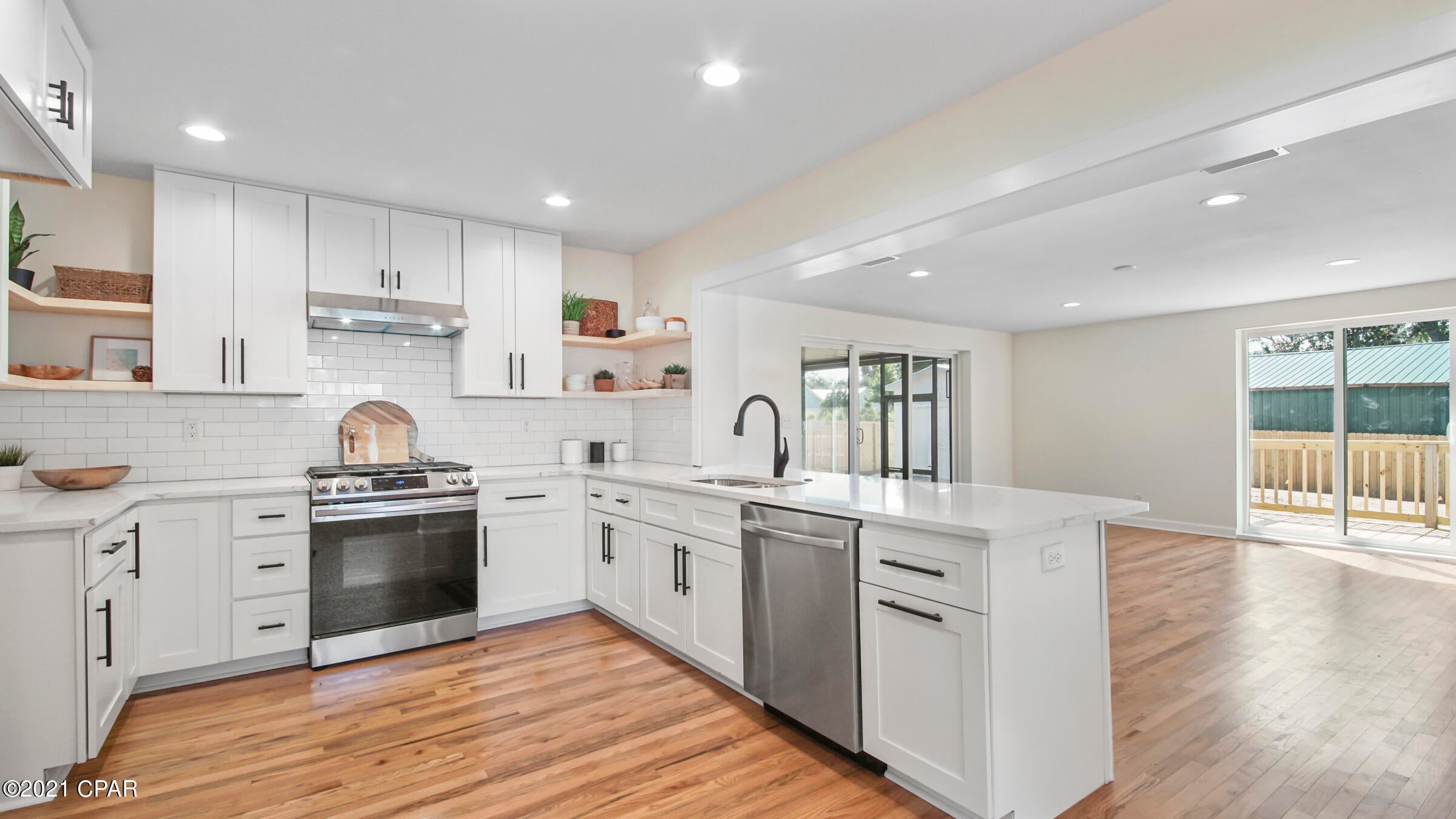 Cove Terrace 2nd Add - Residential