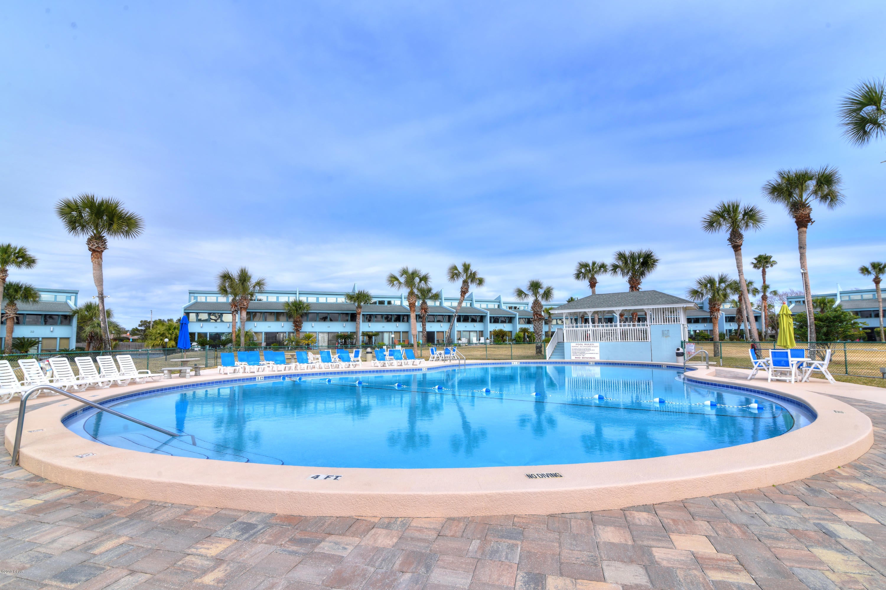 Sunnyside Beach & Tennis Condo - Residential