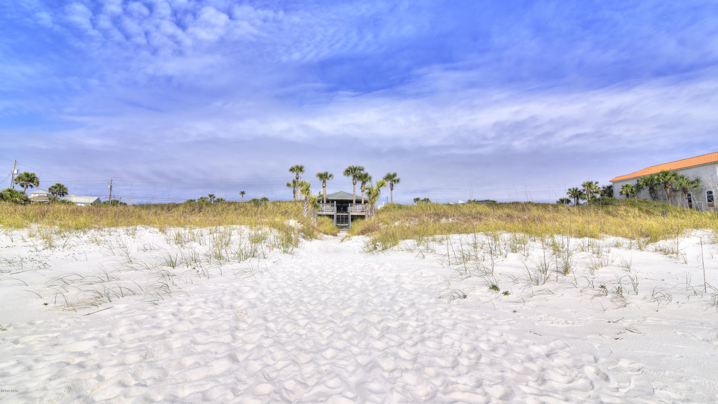 Sunnyside Beach & Tennis Condo - Residential