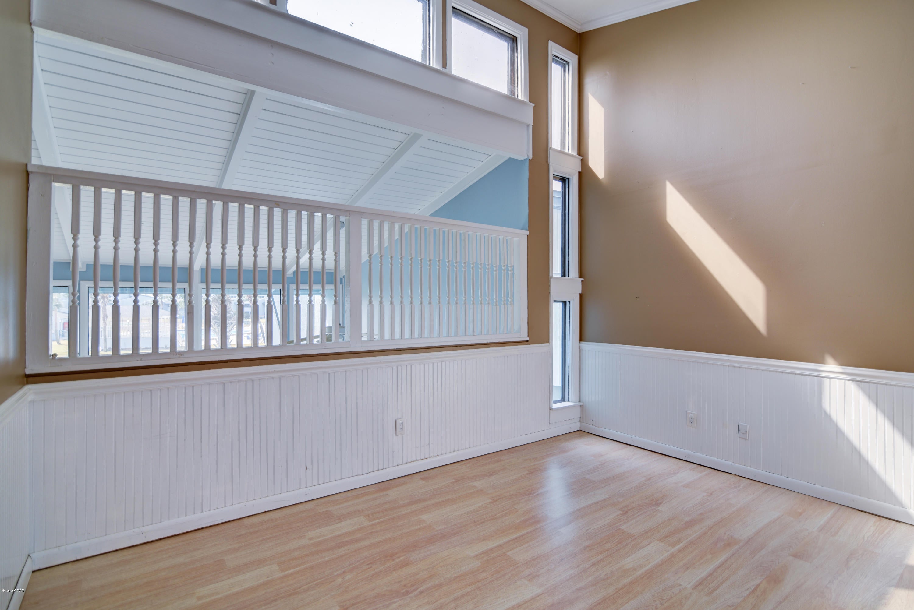 Sunnyside Beach & Tennis Condo - Residential