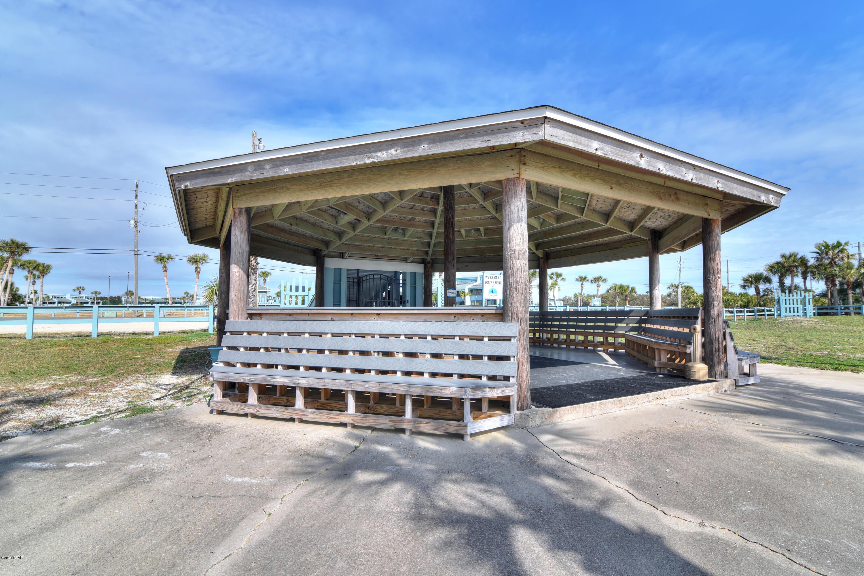 Sunnyside Beach & Tennis Condo - Residential
