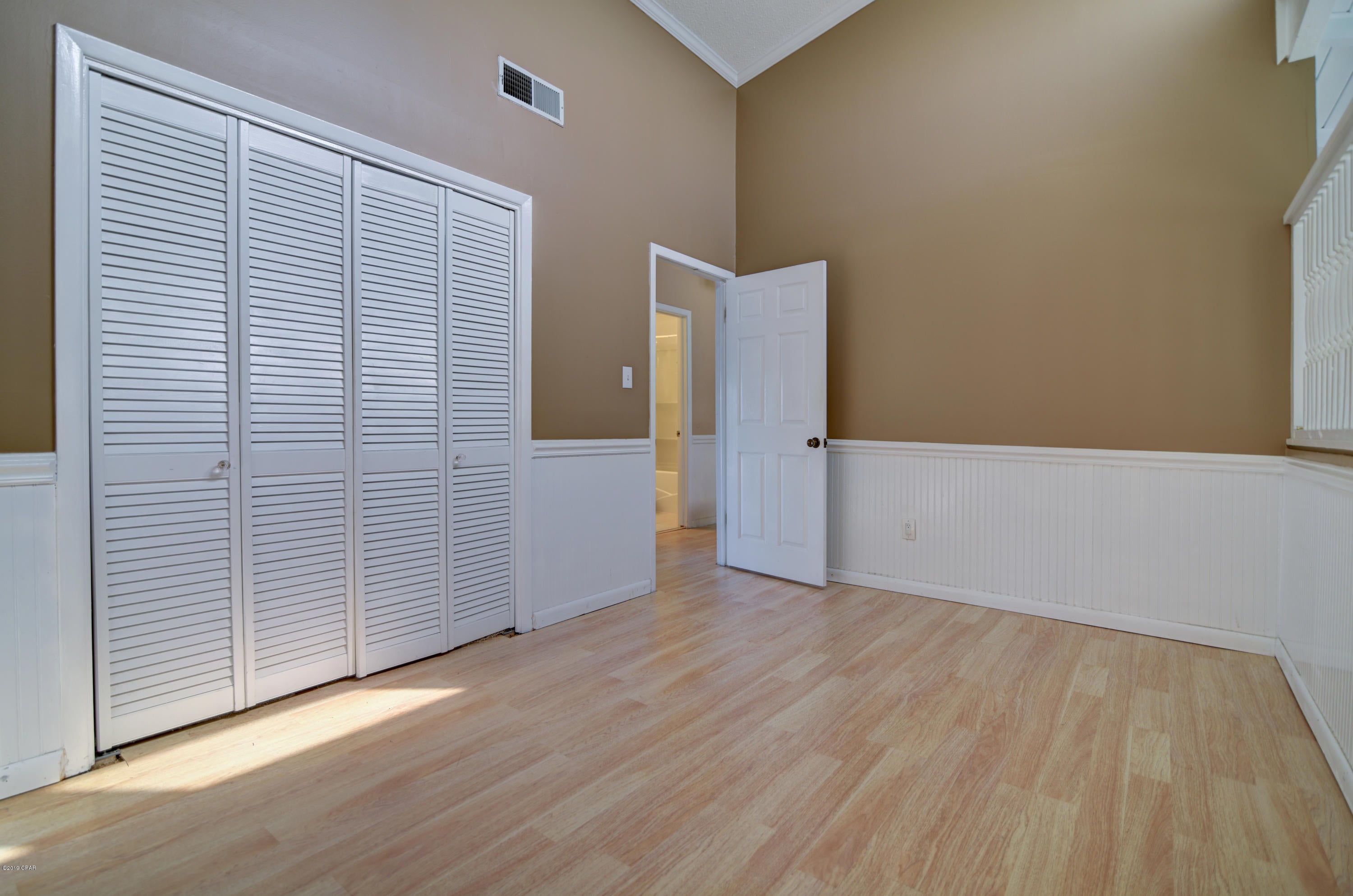 Sunnyside Beach & Tennis Condo - Residential