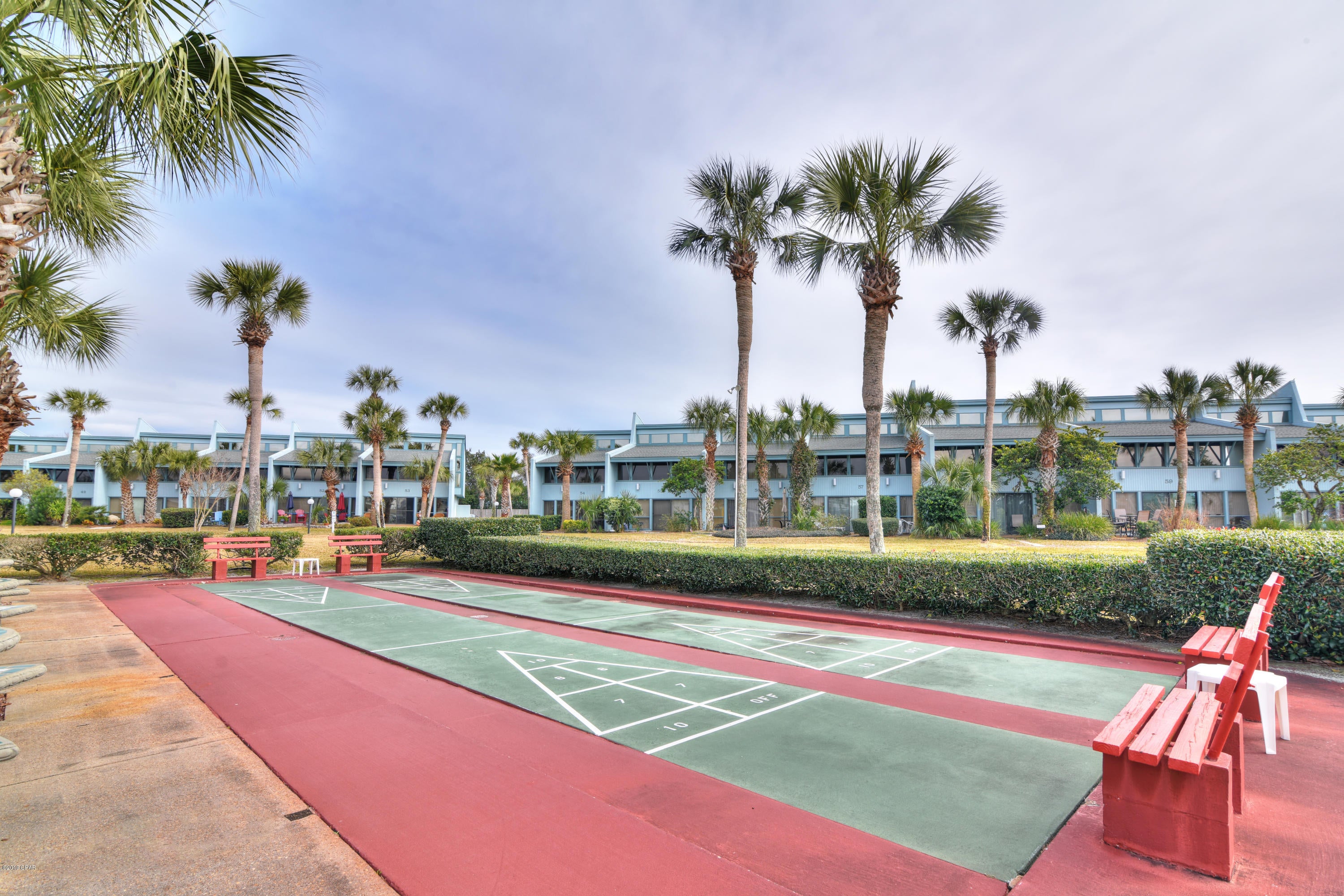 Sunnyside Beach & Tennis Condo - Residential
