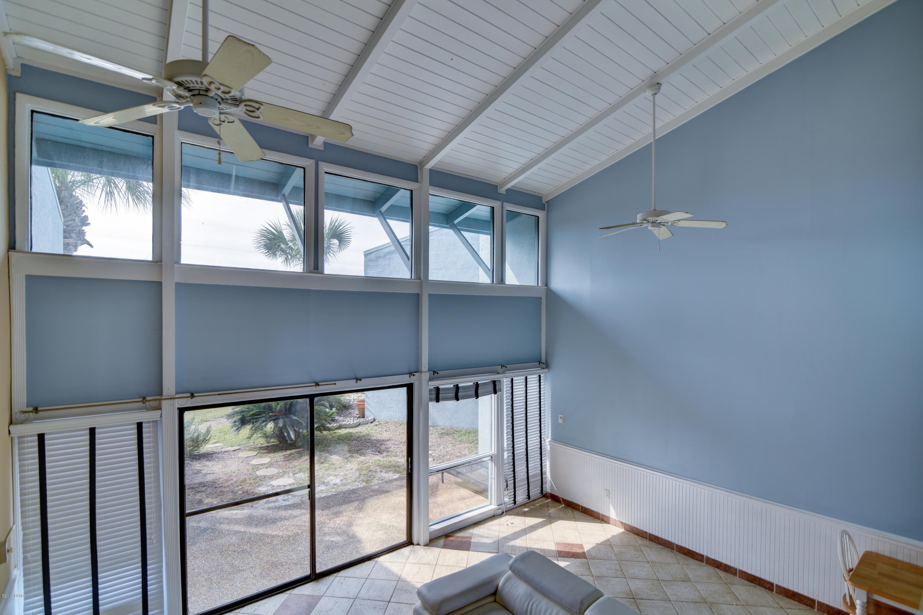 Sunnyside Beach & Tennis Condo - Residential