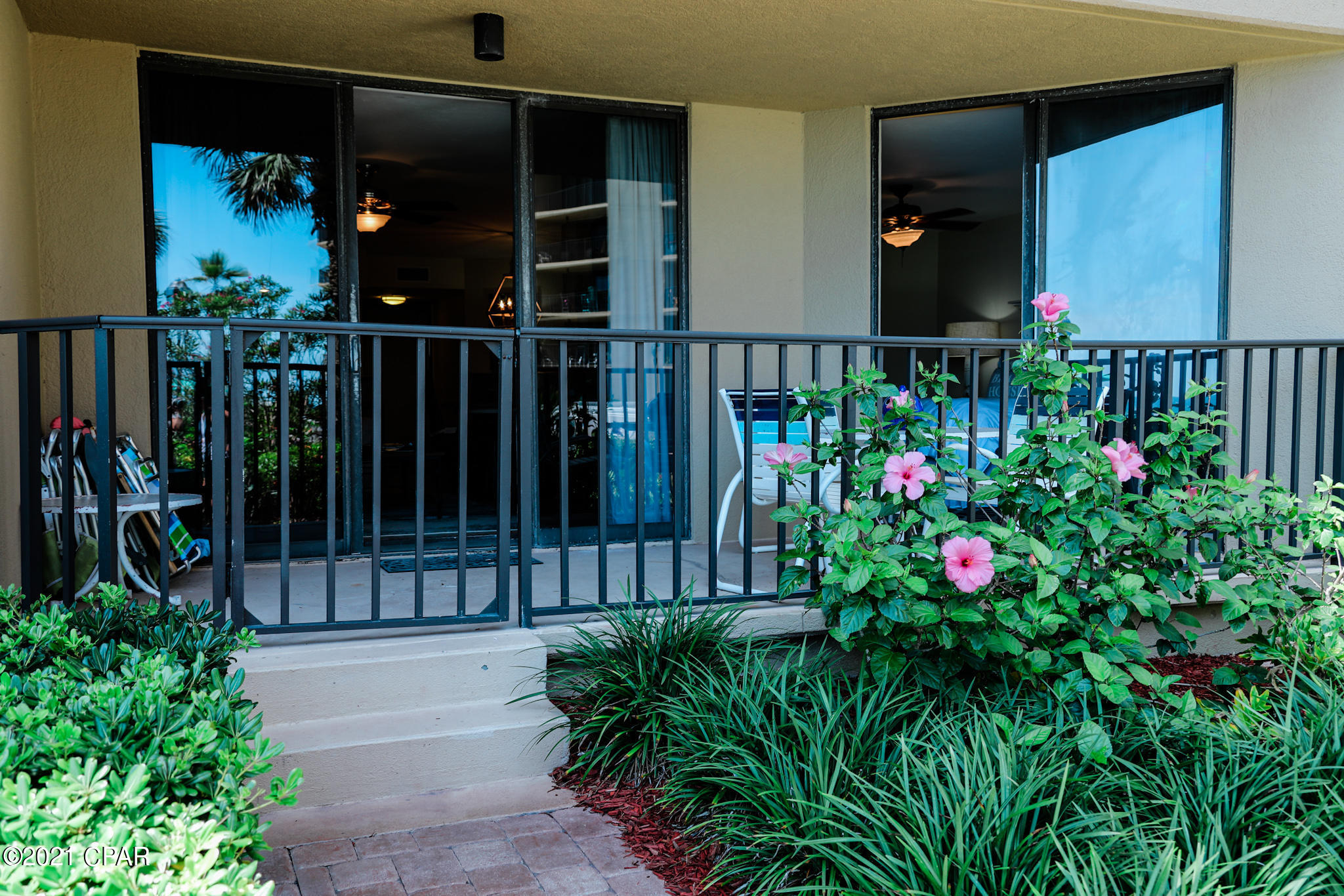 Summerhouse Condo. - Residential