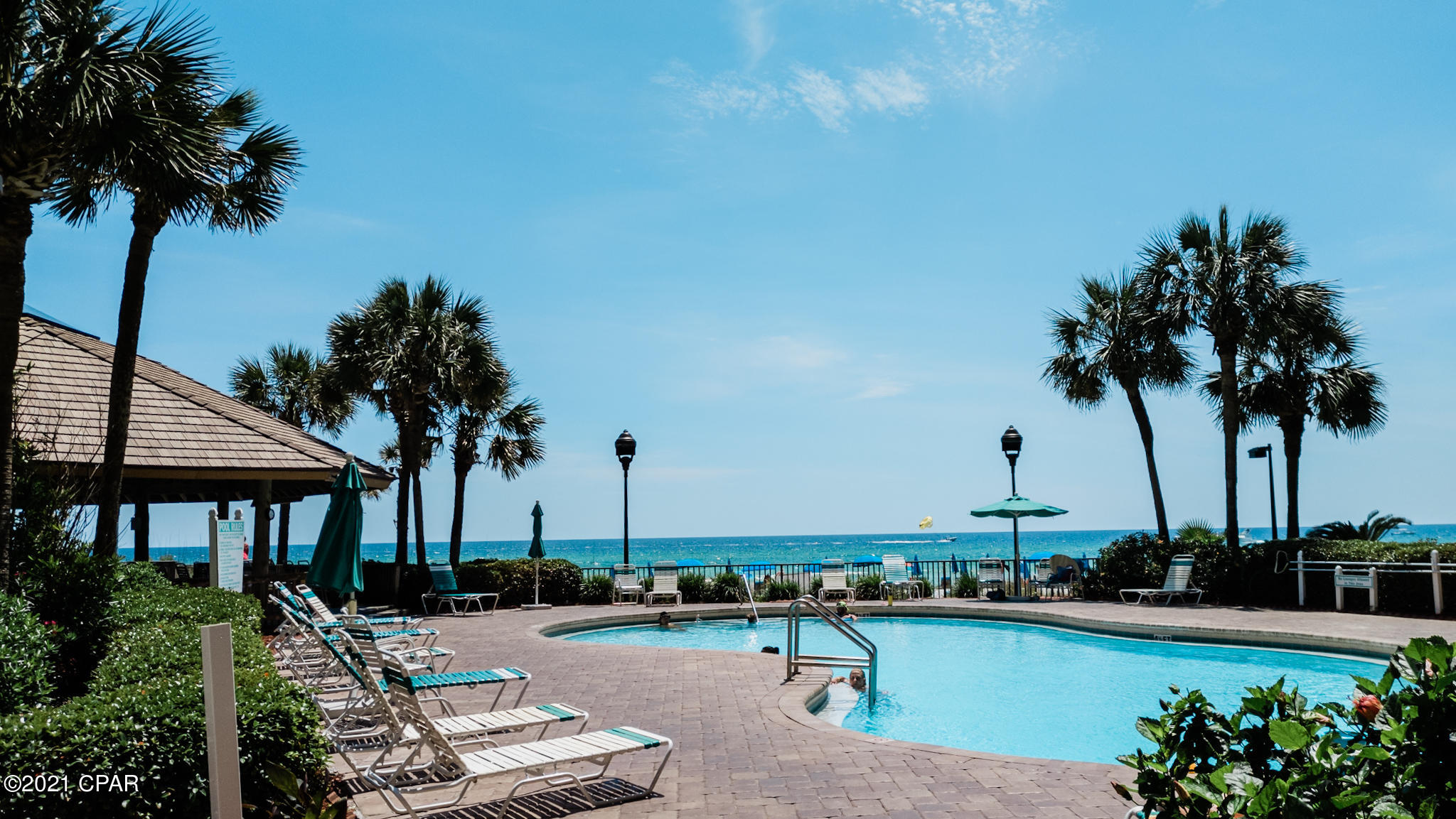 Summerhouse Condo. - Residential