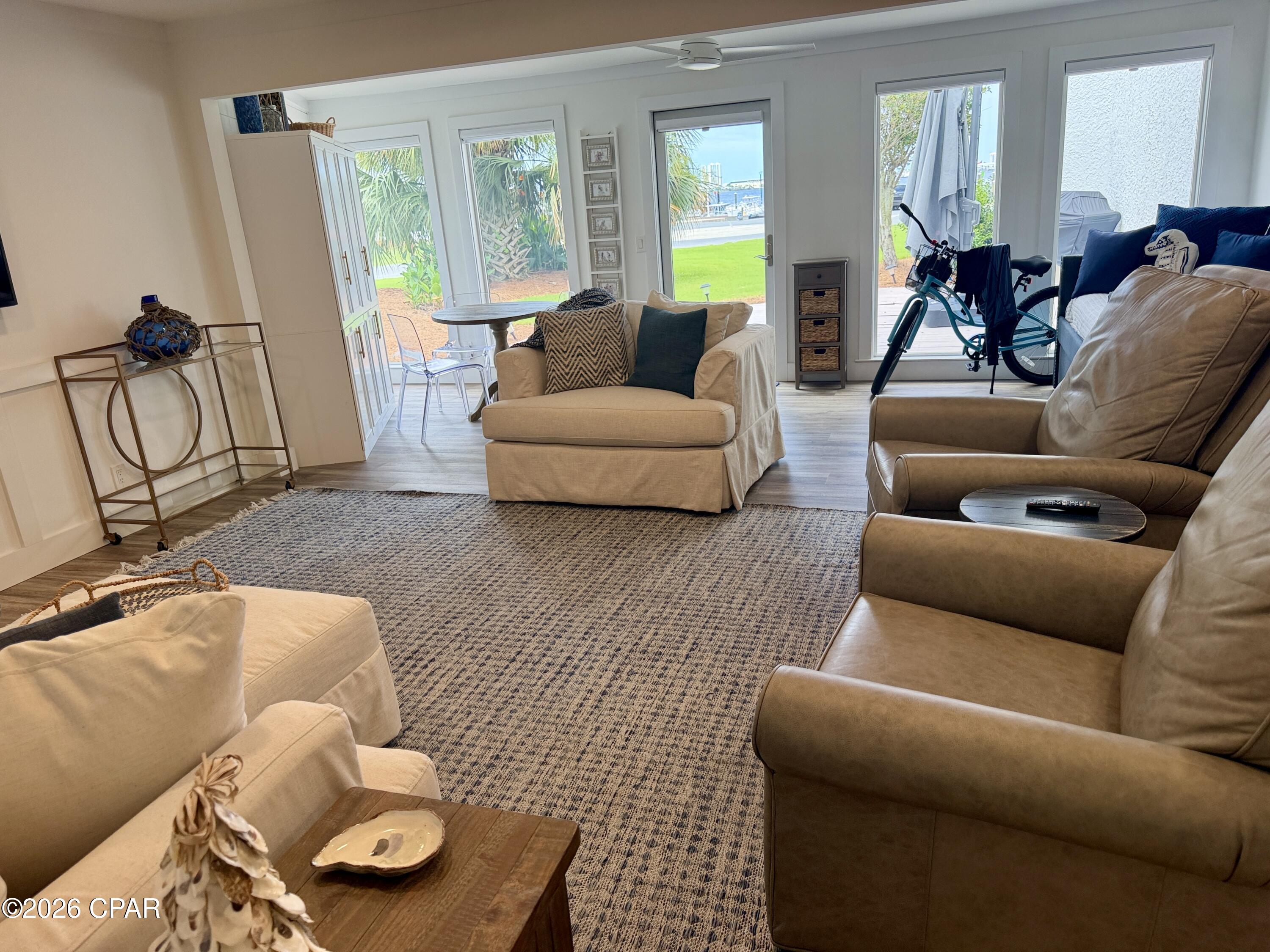 Bay Point Harbour Villas - Residential