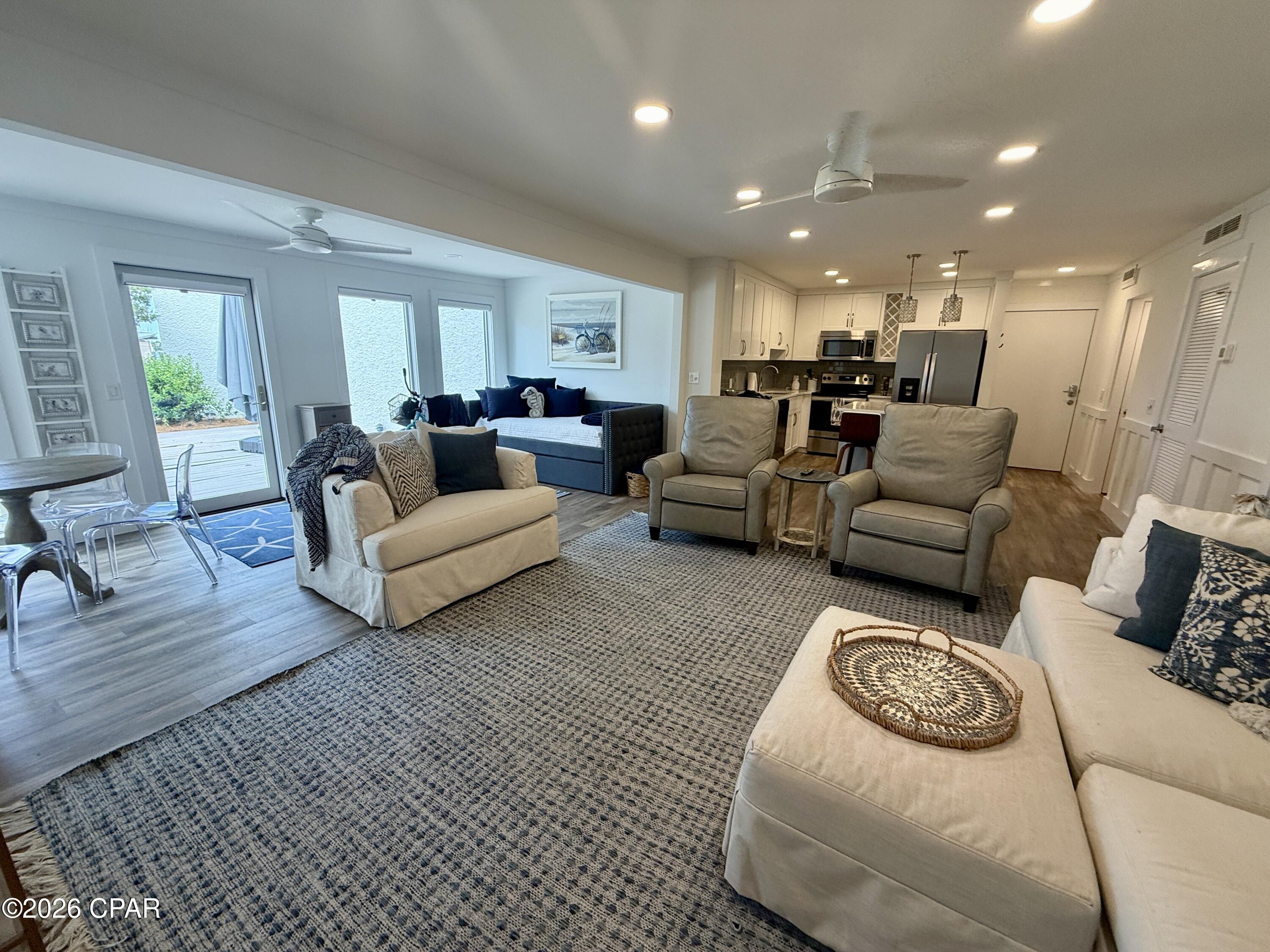 Bay Point Harbour Villas - Residential