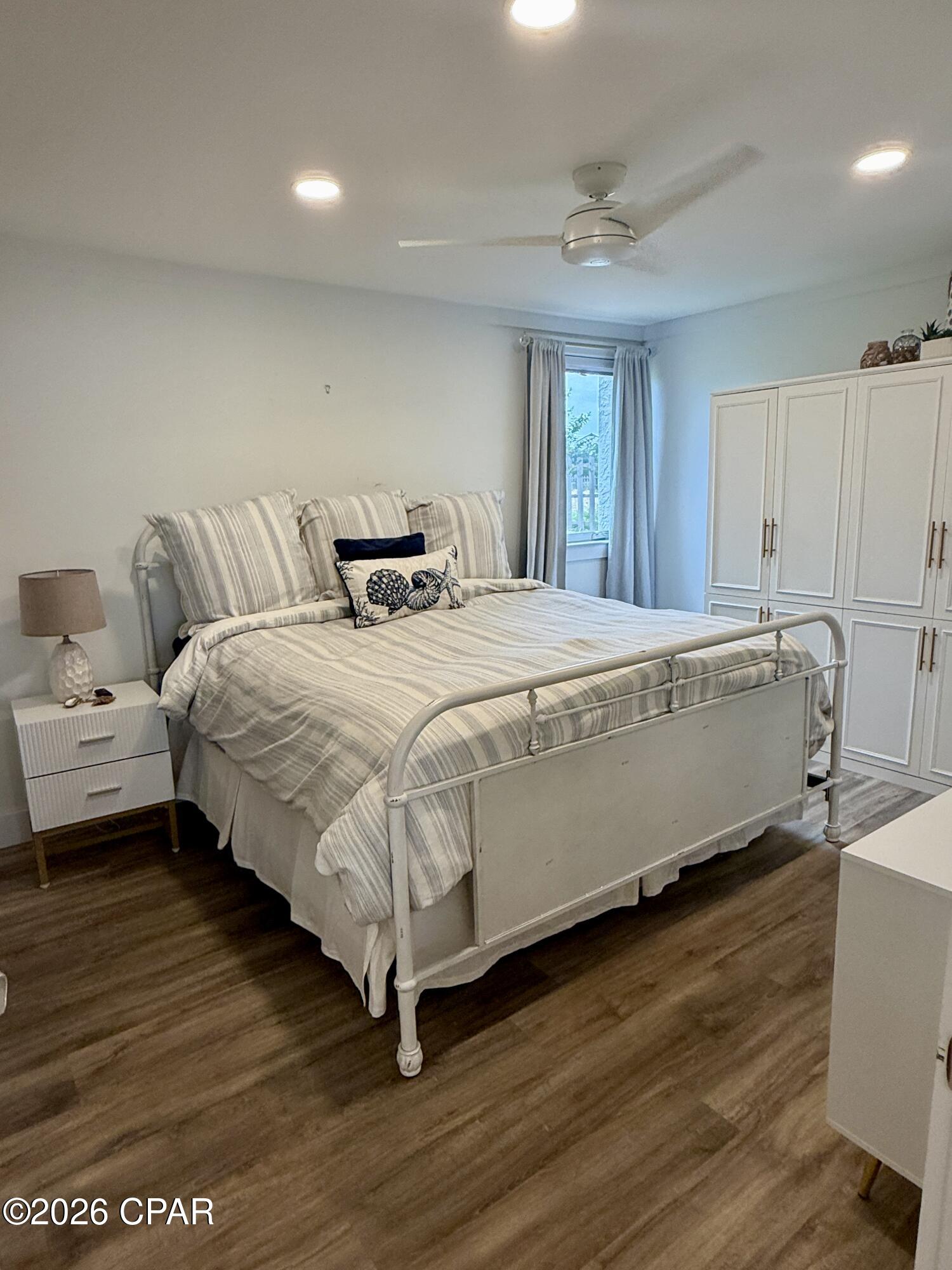 Bay Point Harbour Villas - Residential