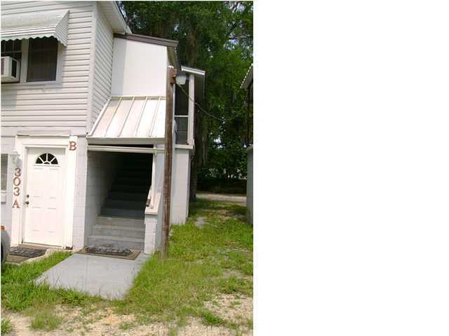 Bay Park Manor - Residential Lease