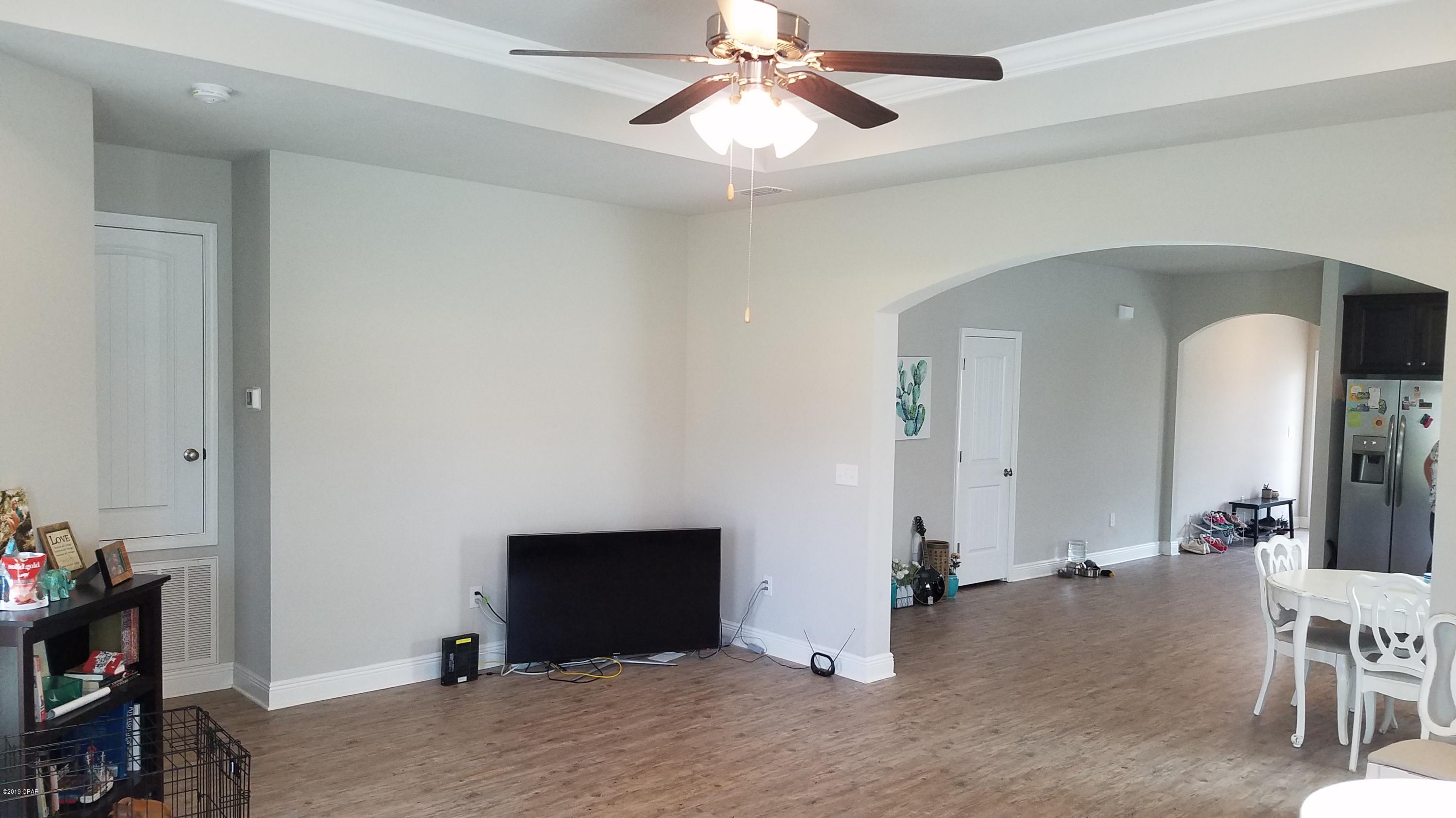 Village Of Mill Bayou/Shoreline Village Ph 1A - Residential Lease