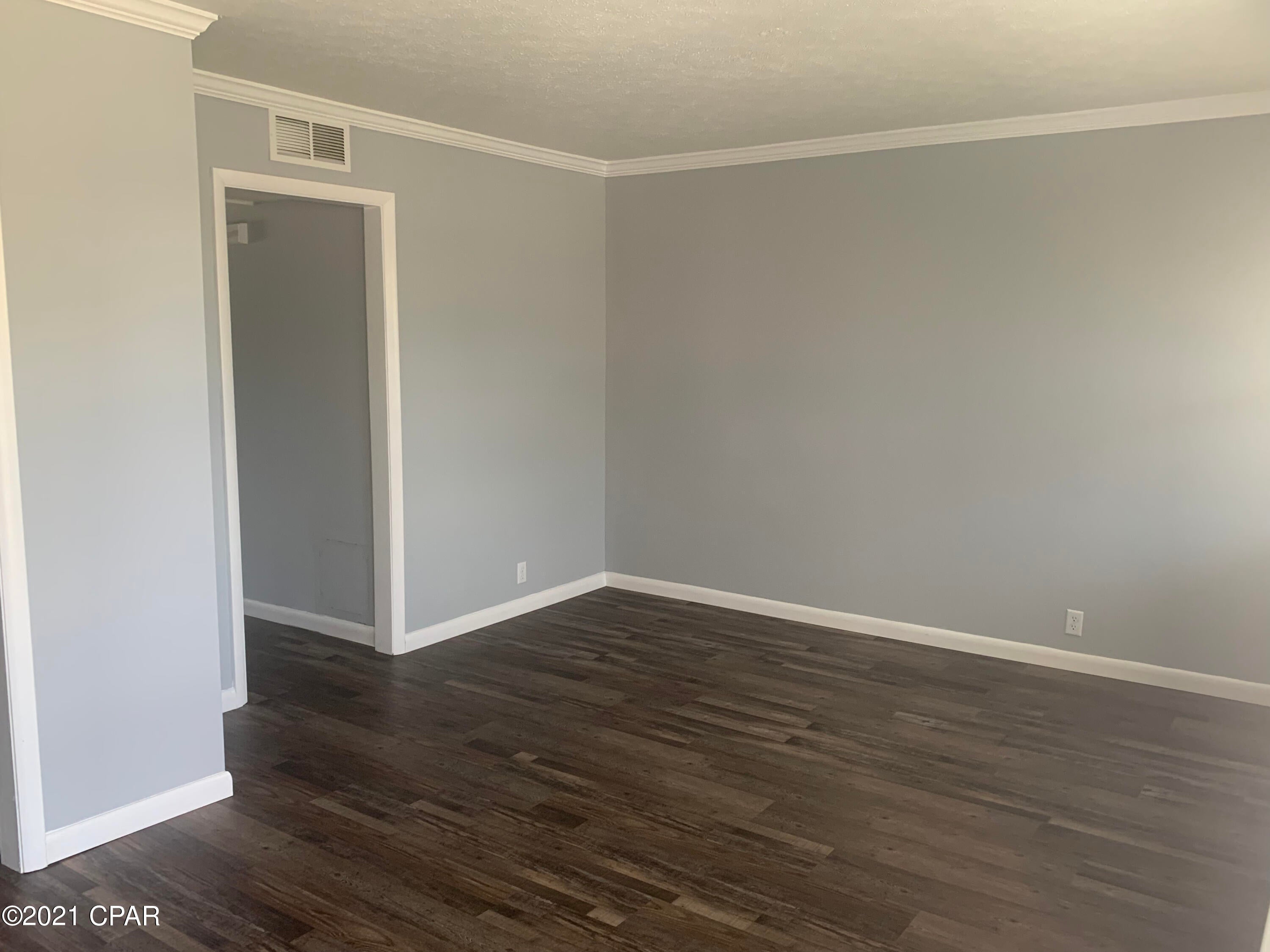 Saint Andrews Harbour Condo - Residential