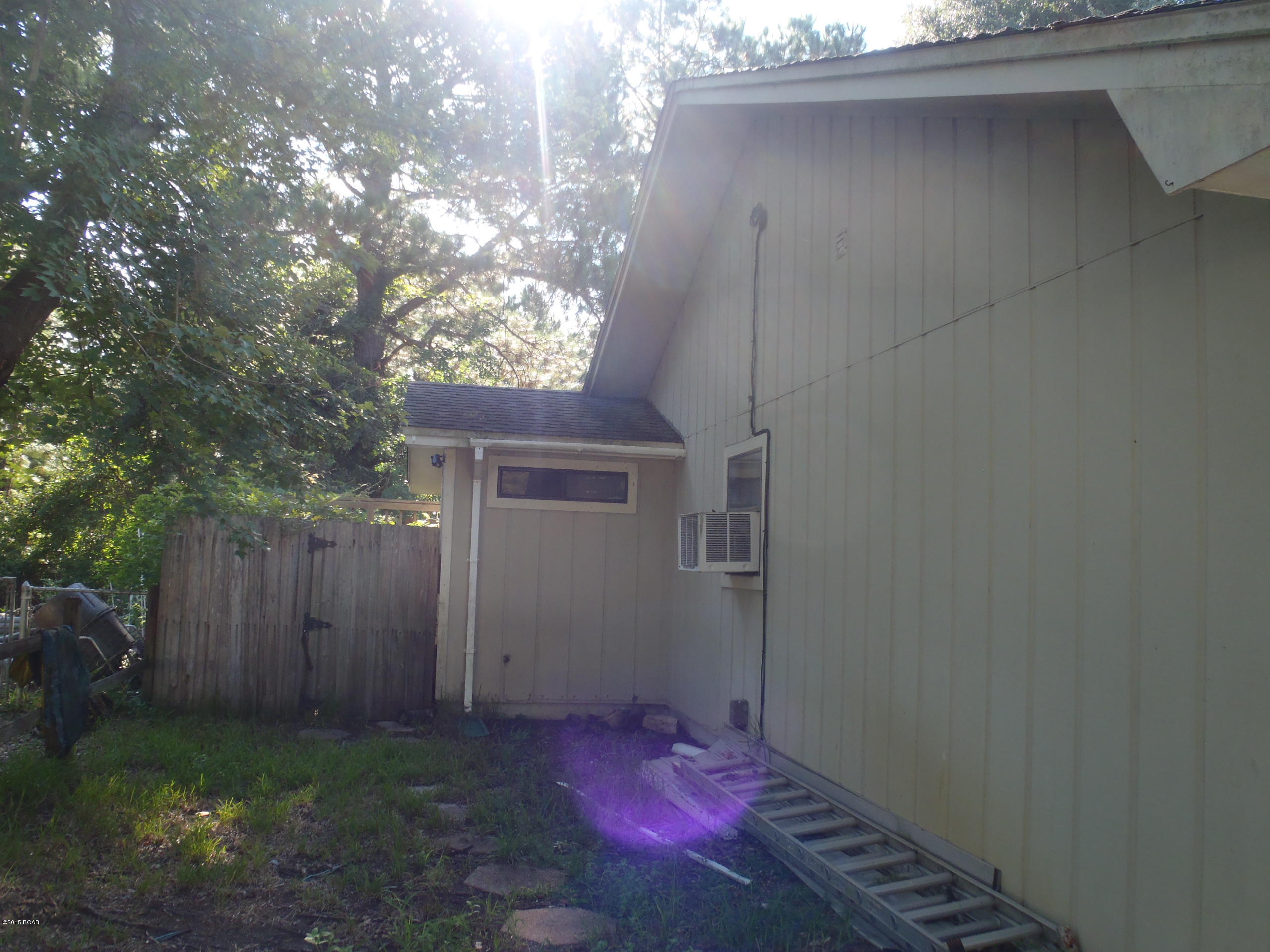 Venetian Villa 1st Add Replat - Residential