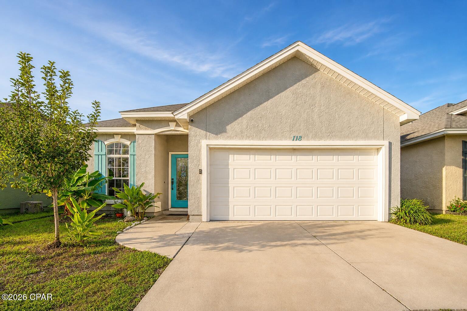 Gardenia Beach - Residential