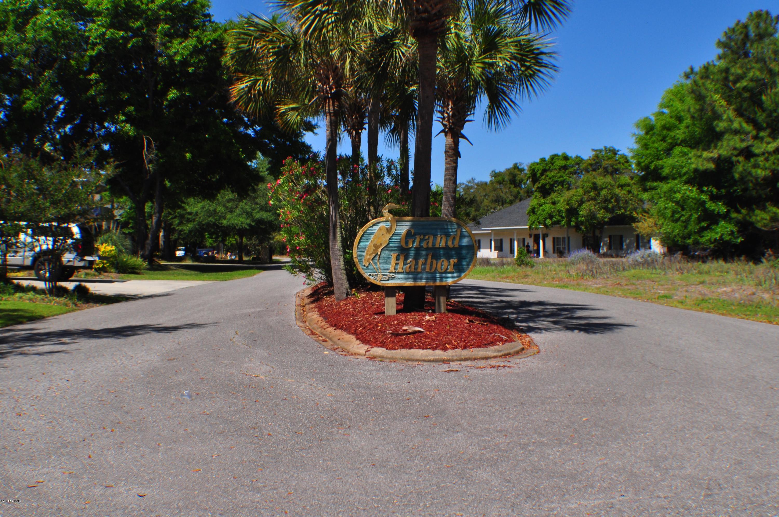 Grand Harbor - Land