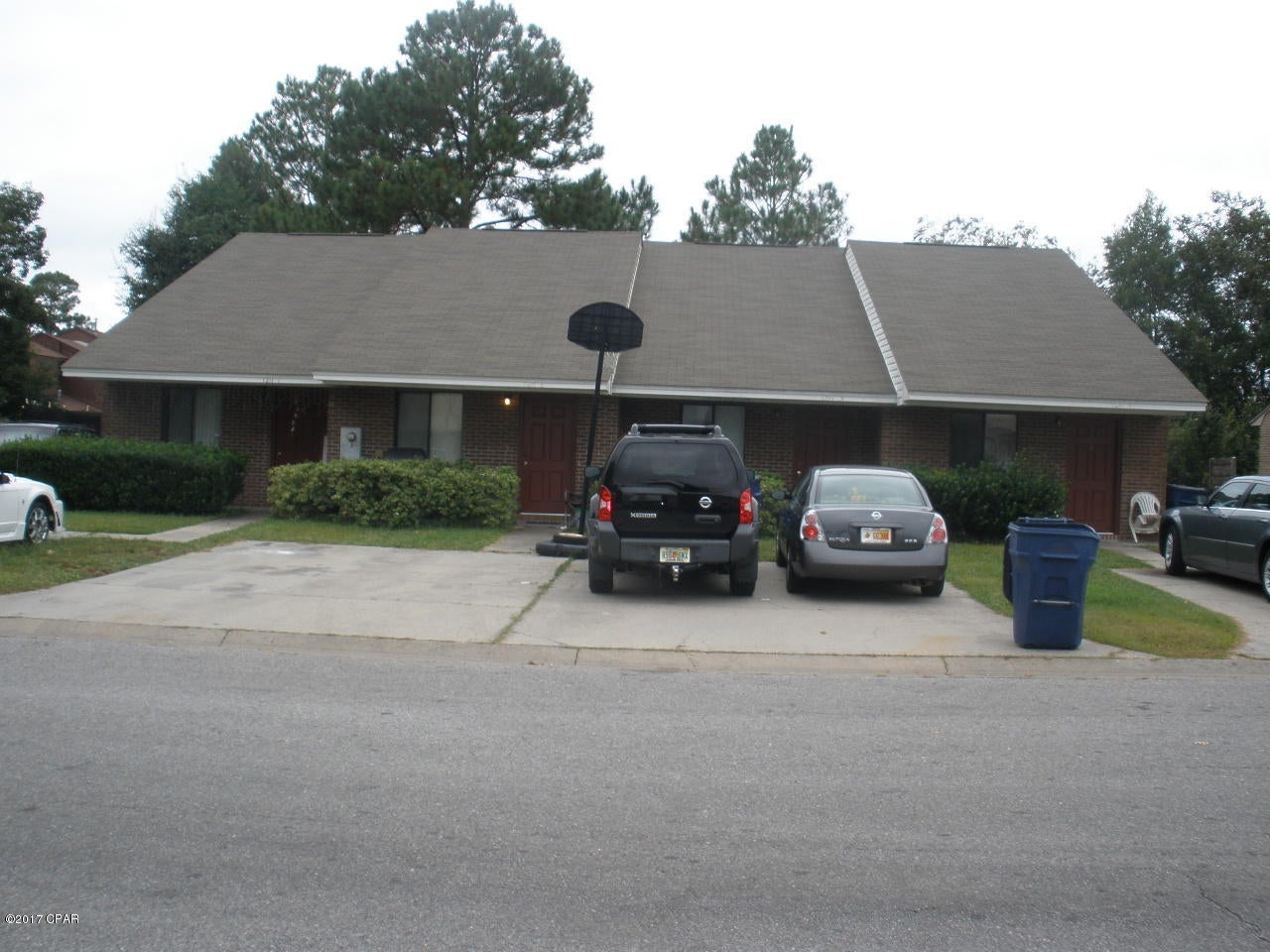 Nice 2 bedroom 2 bath townhouse, partial privacy fence in back yard, covered patio, outside lock storage.  Close to 23rd St and 15th St shopping and amenities.  NO PETS! *****Non-negotiable!  $30.00 Application Fee