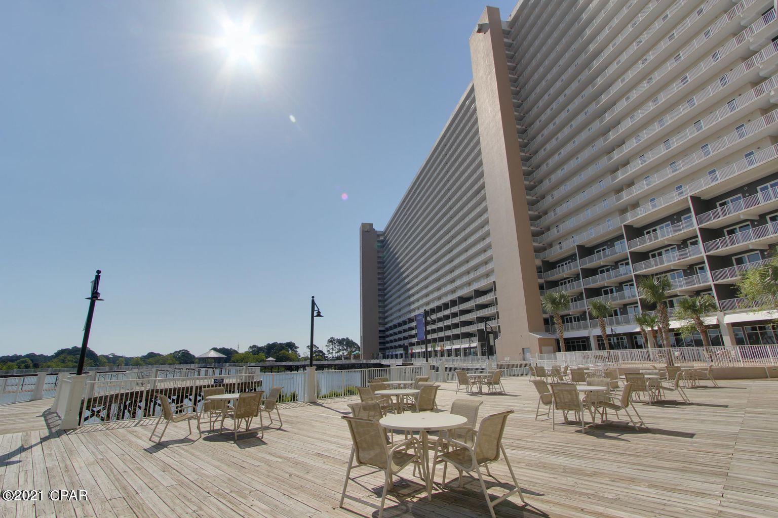 Laketown Wharf - Residential