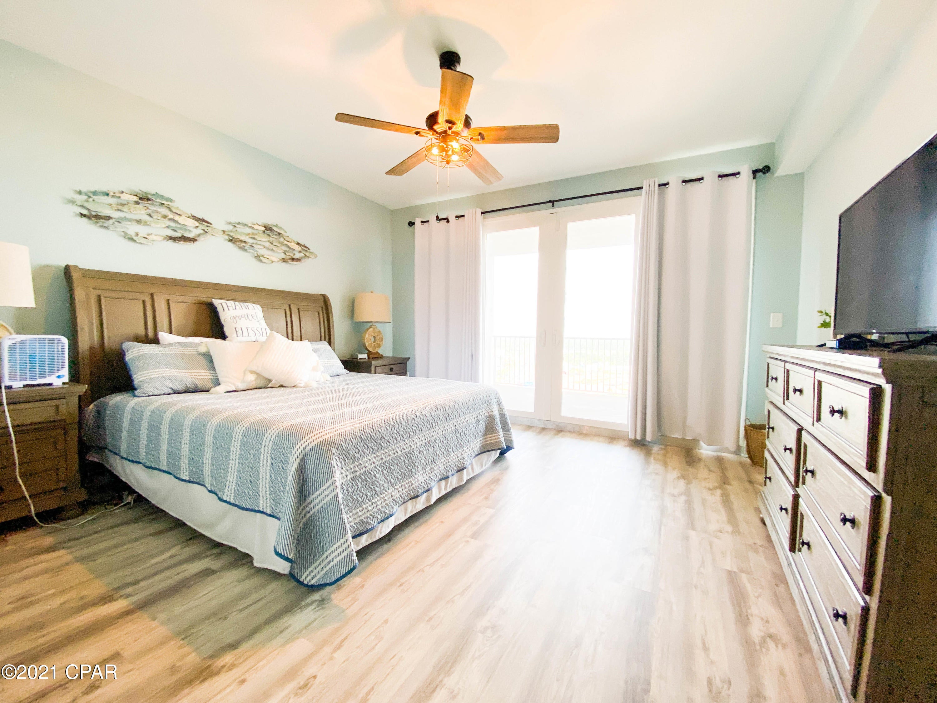Laketown Wharf - Residential