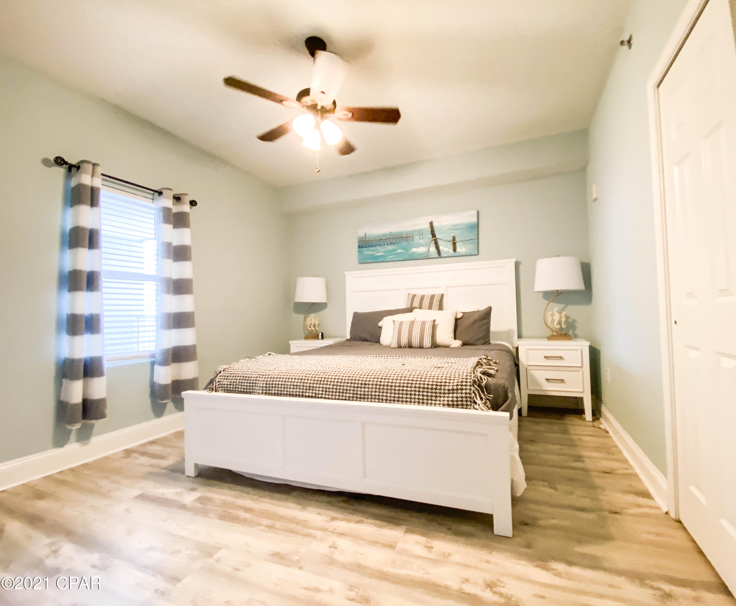Laketown Wharf - Residential