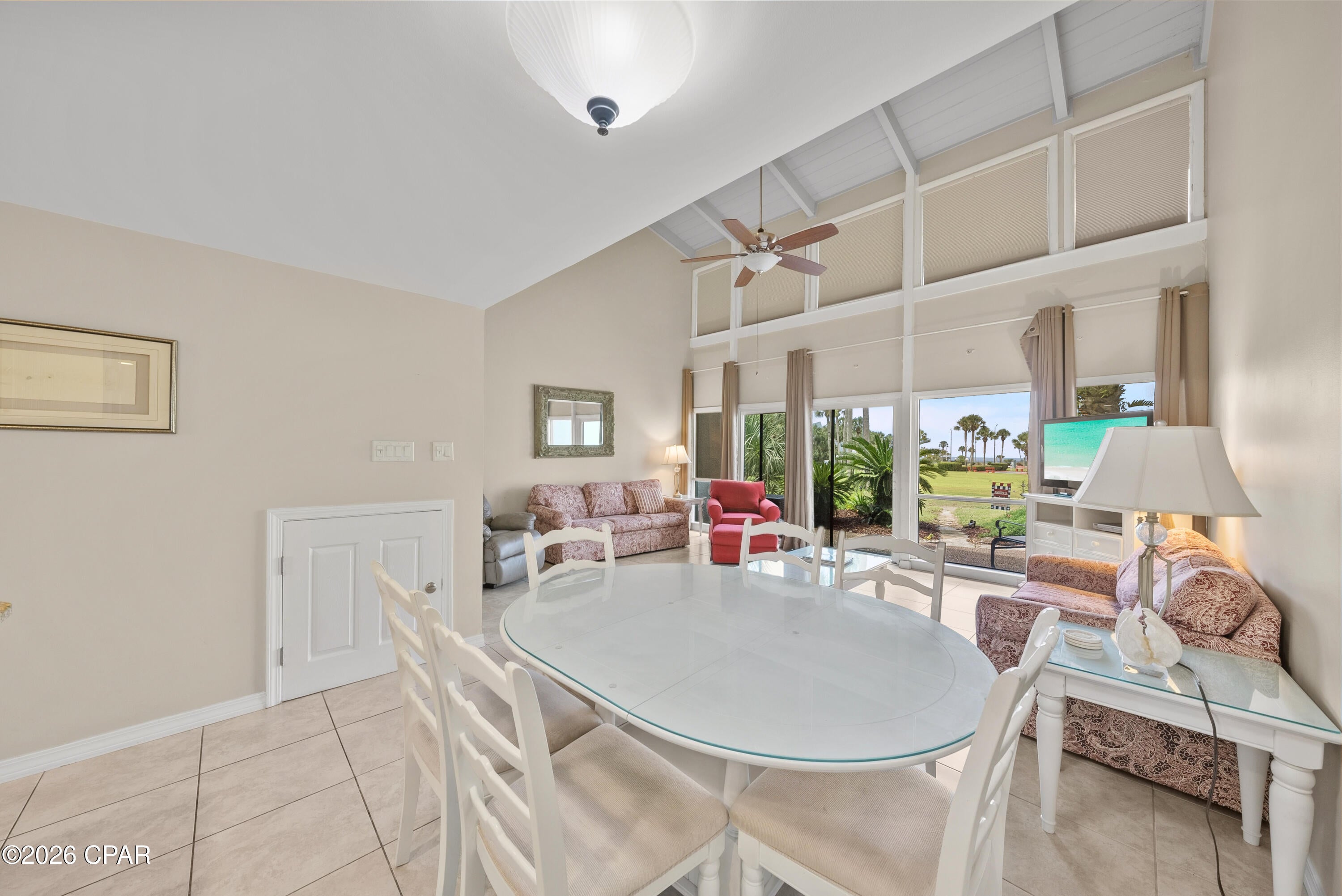 Sunnyside Beach & Tennis Condo - Residential