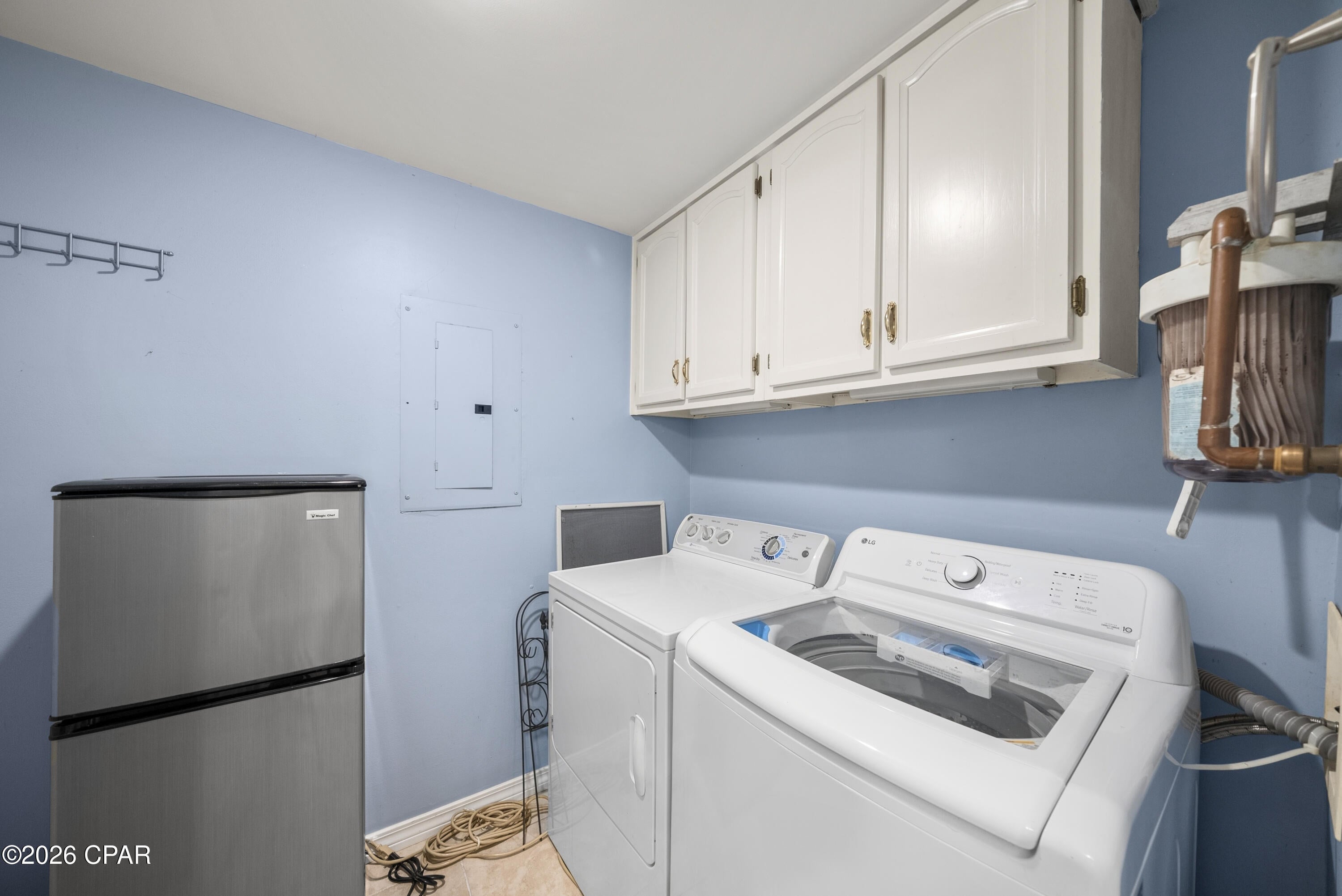 Sunnyside Beach & Tennis Condo - Residential