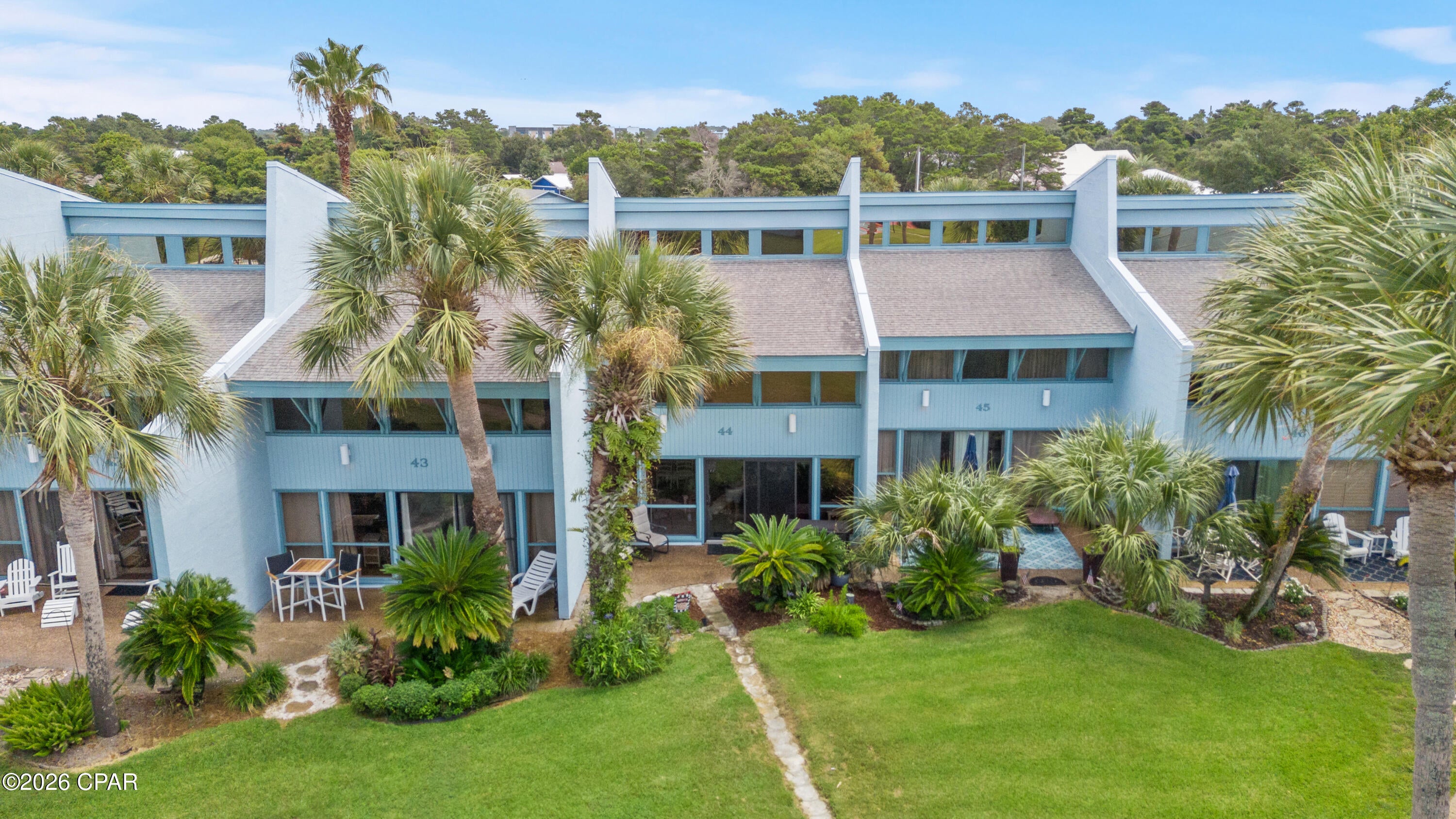 Sunnyside Beach & Tennis Condo - Residential