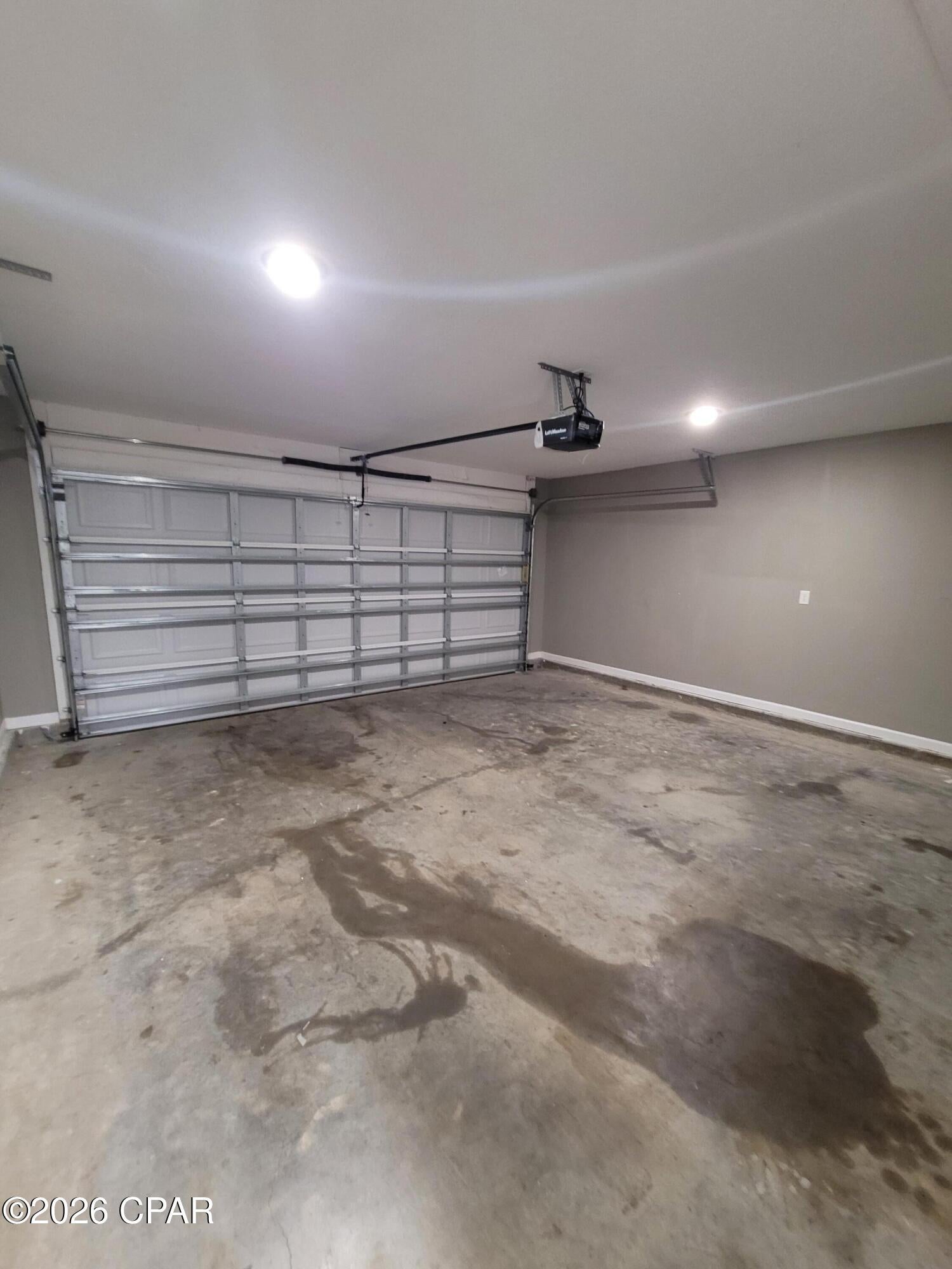 Ten Acre Terrace - Residential Lease