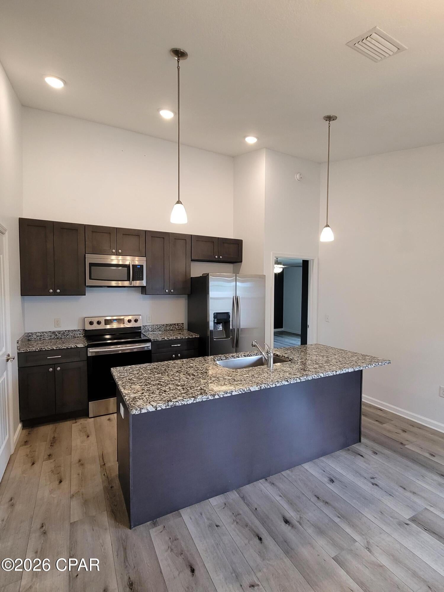 Ten Acre Terrace - Residential Lease