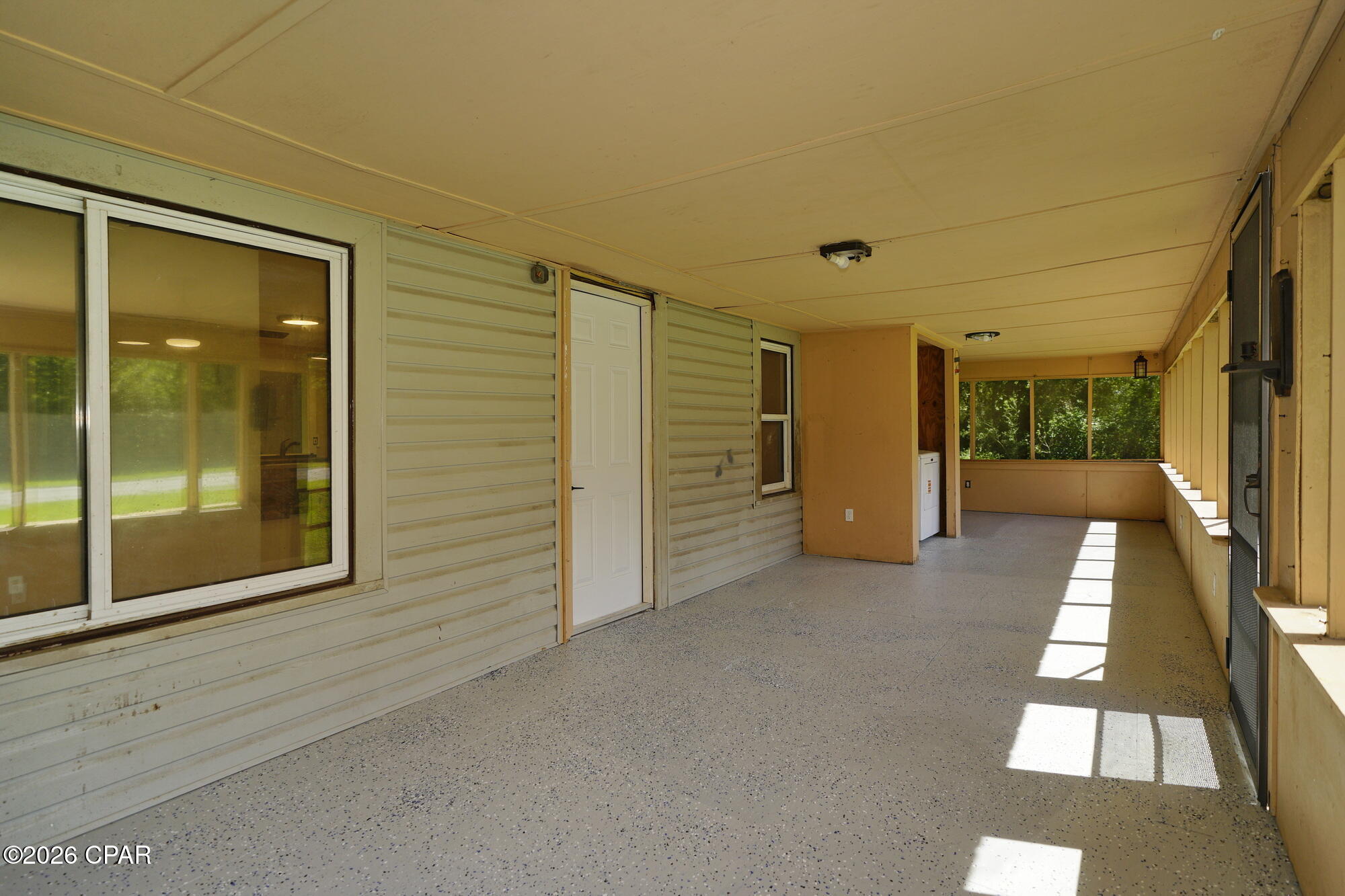 [No Recorded Subdiv] - Residential Lease