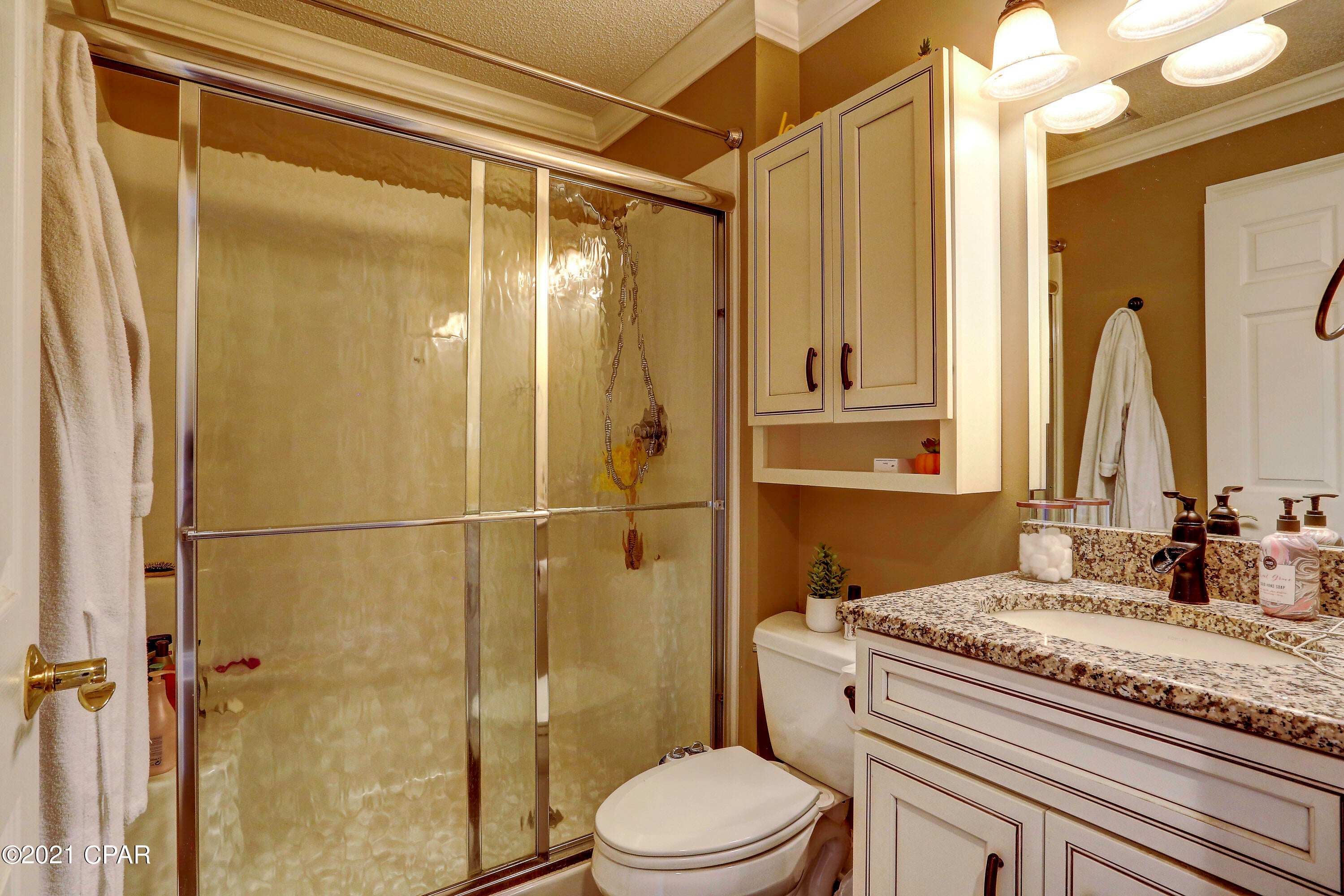 Marina Bay Condo - Residential