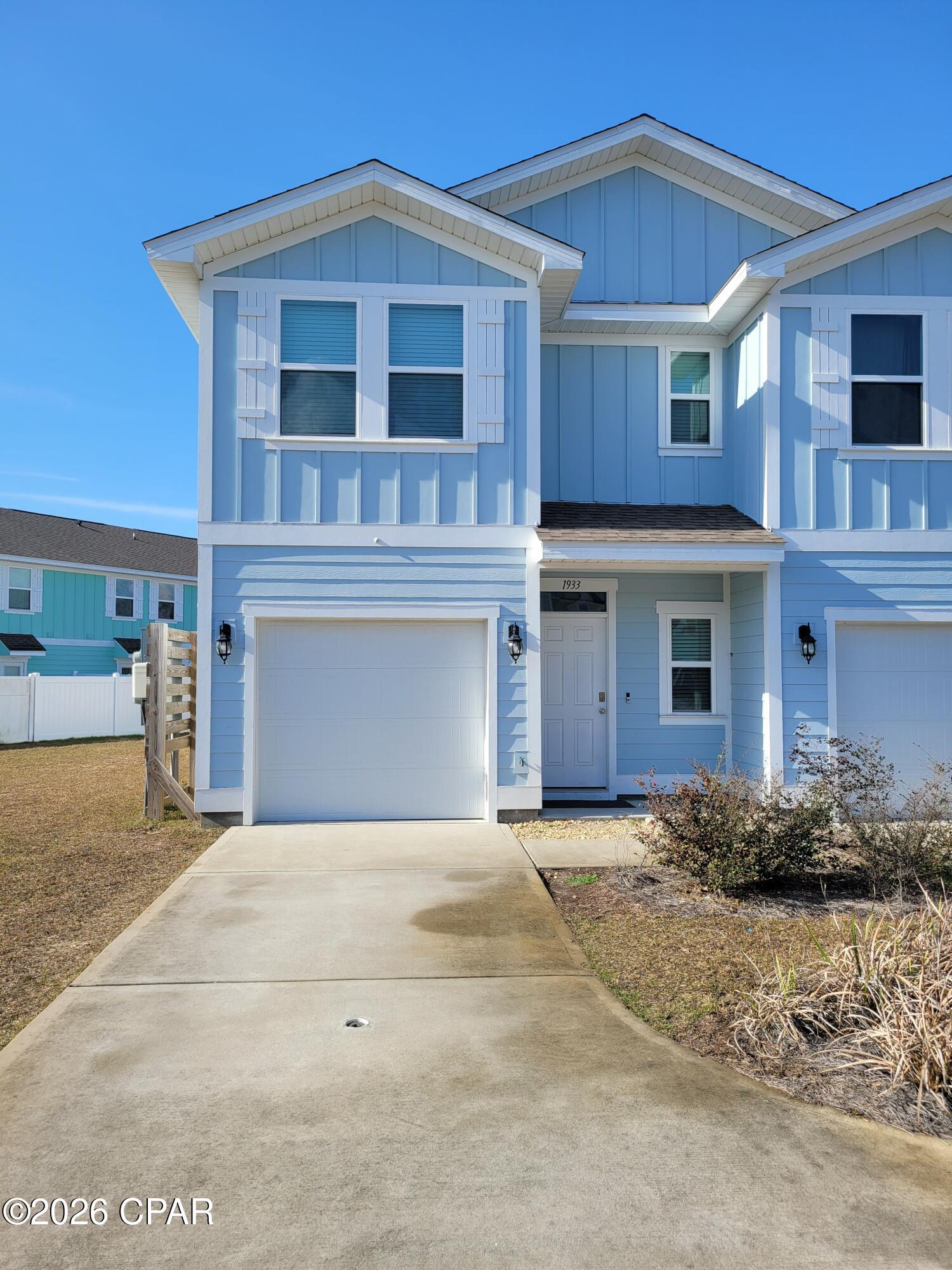 Hathaway Townhomes - Residential Lease