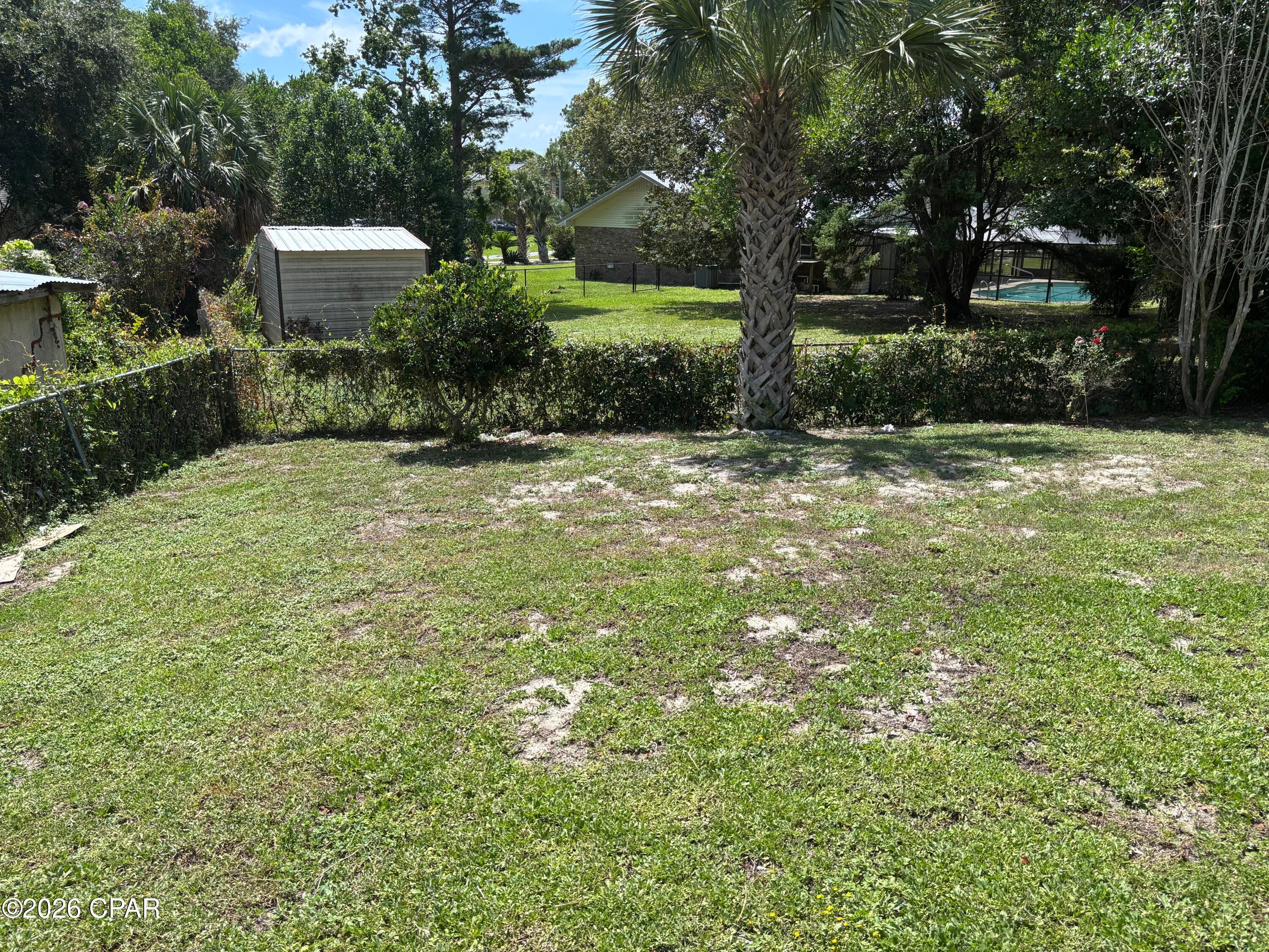 Lullwater Beach - Residential